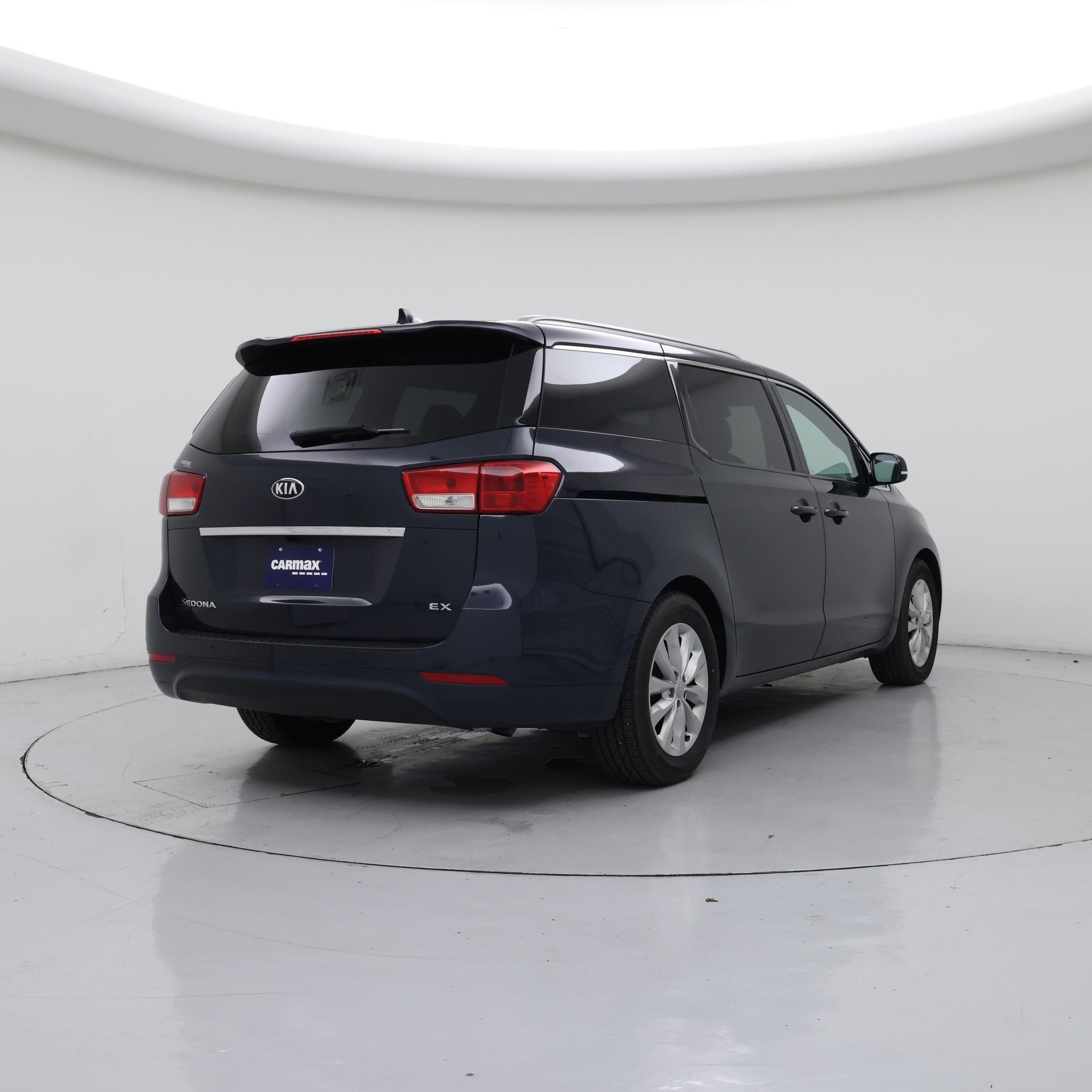 Thumbnail: 2017 Kia Sedona - 8