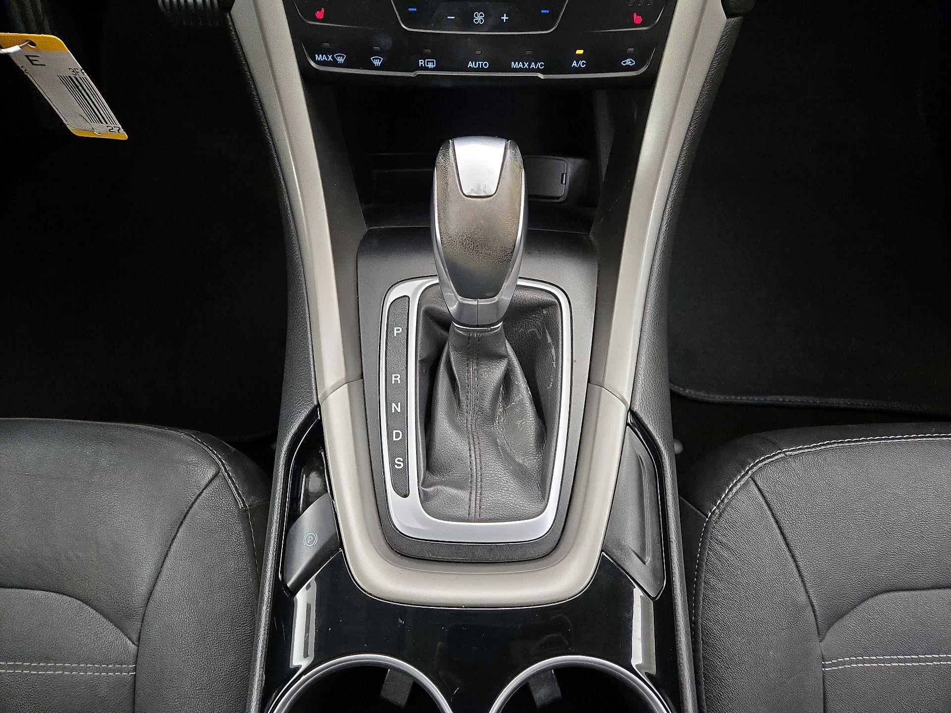 Thumbnail: 2014 Ford Fusion - 18