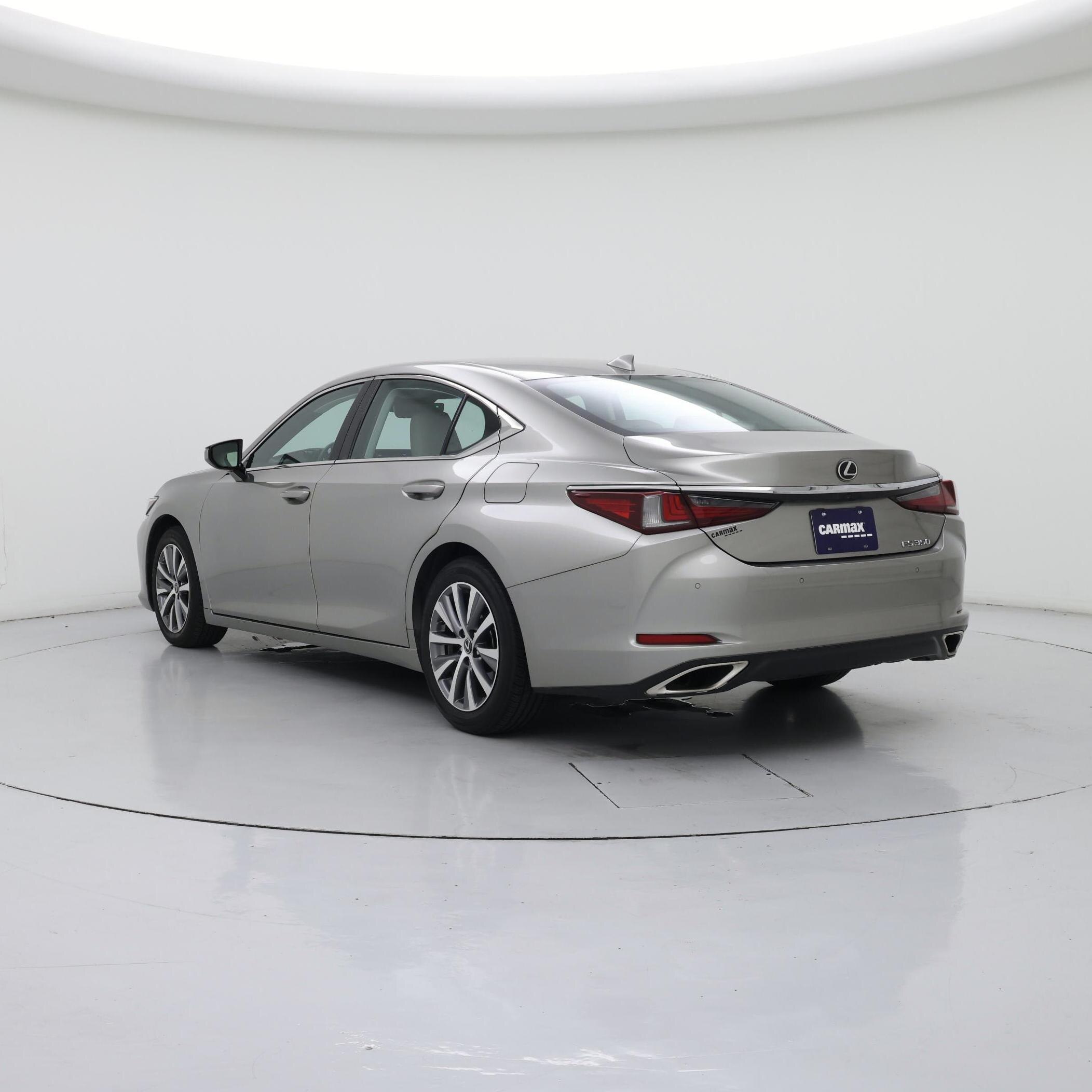 Thumbnail: 2021 Lexus ES - 2
