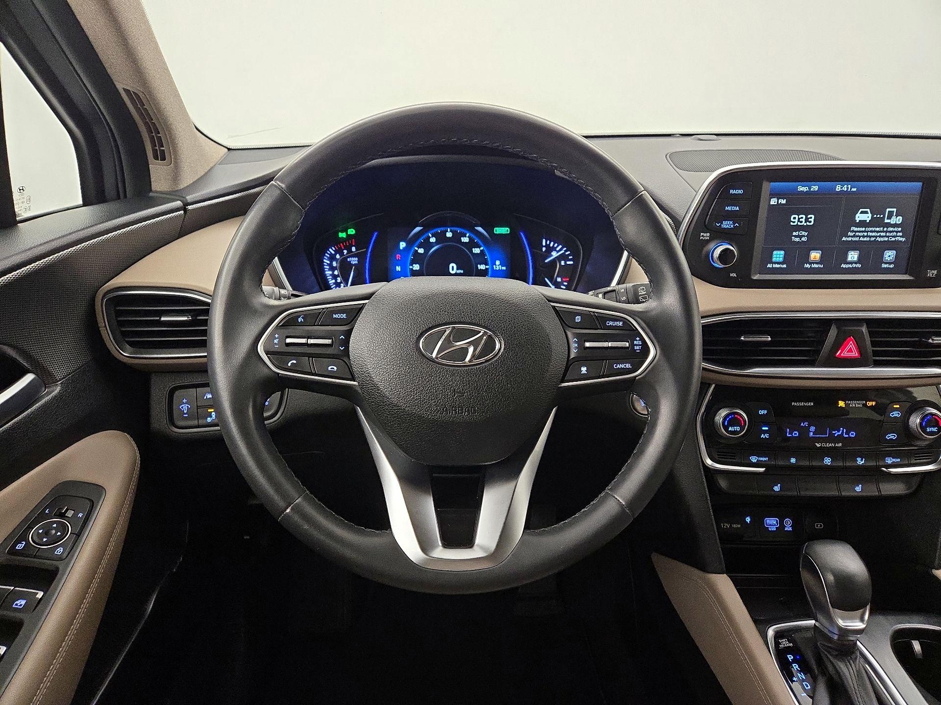 Thumbnail: 2020 Hyundai Santa Fe - 10