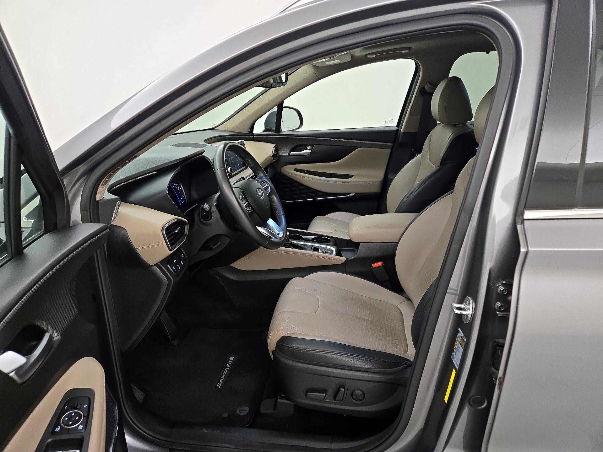 Thumbnail: 2020 Hyundai Santa Fe - 11