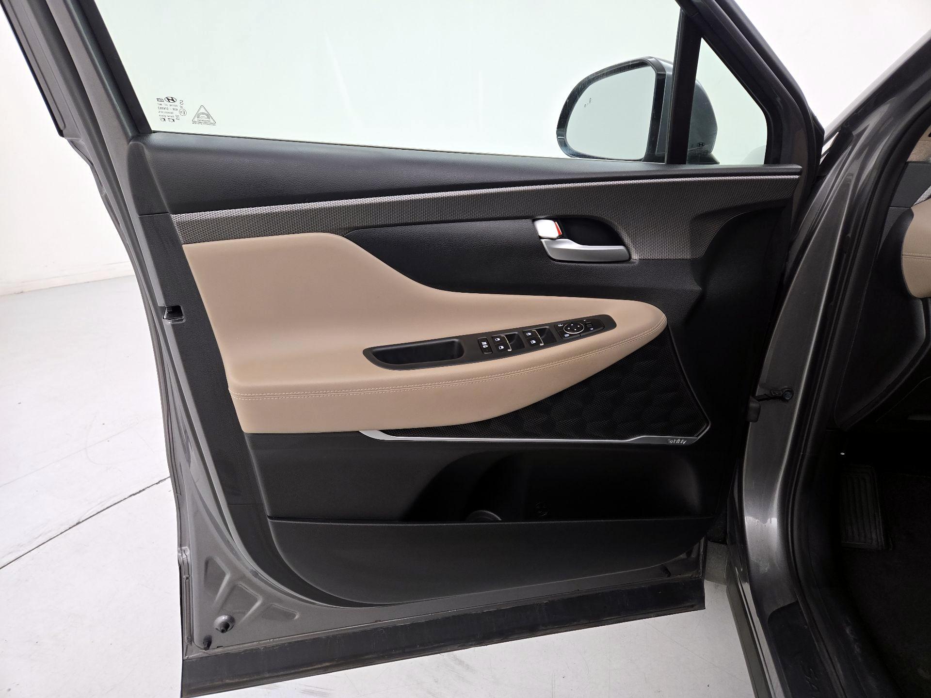 Thumbnail: 2020 Hyundai Santa Fe - 12