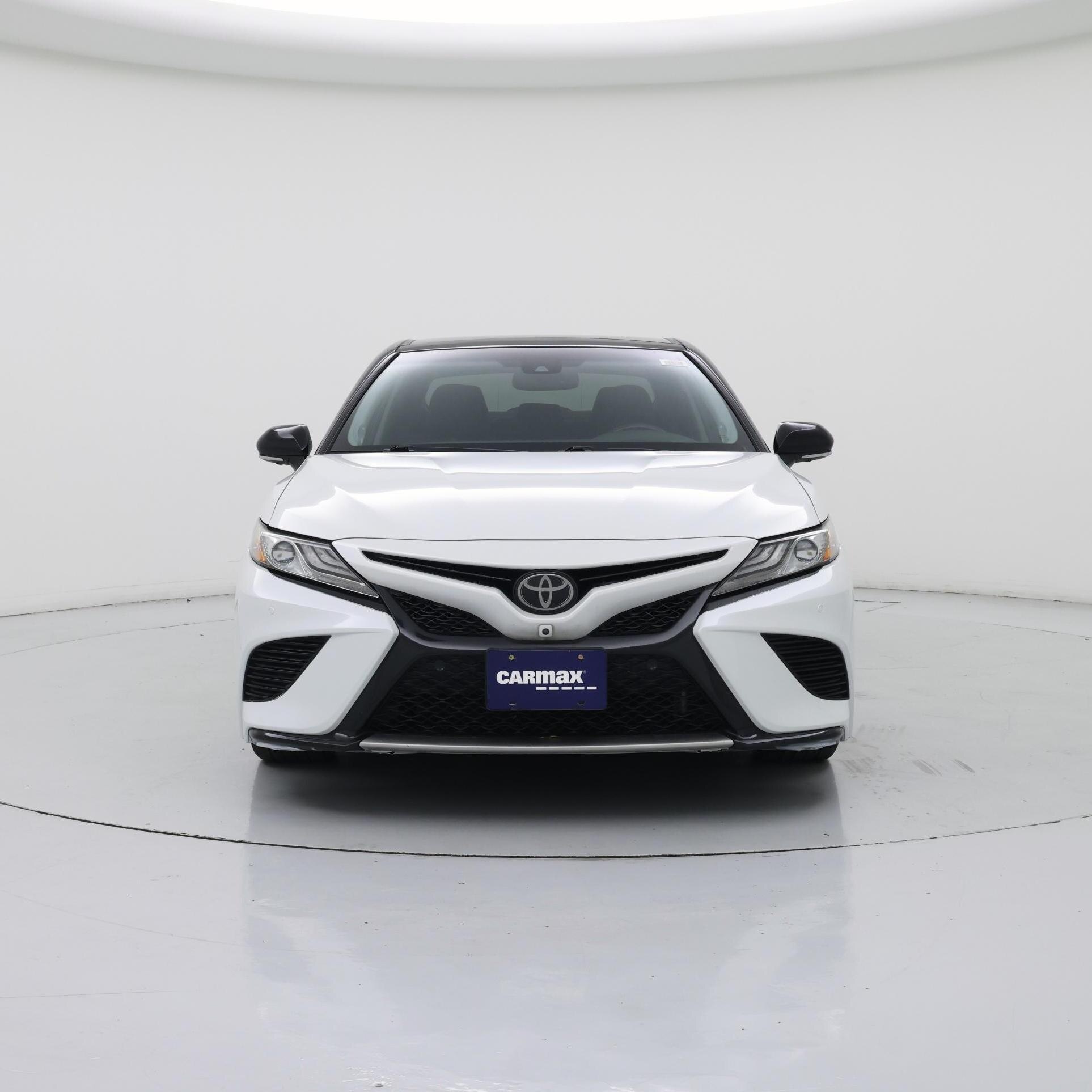 Thumbnail: 2018 Toyota Camry - 5