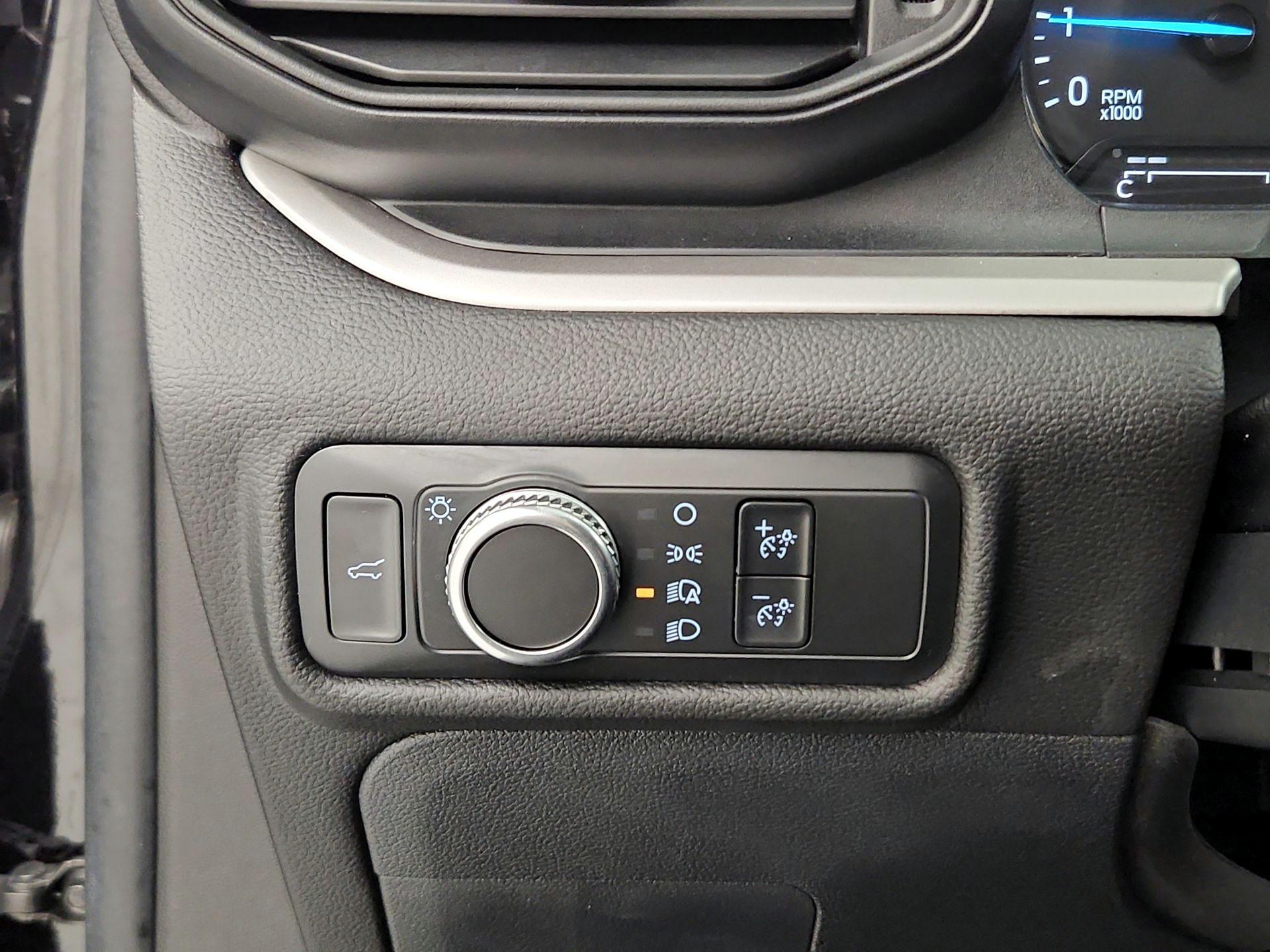 Thumbnail: 2022 Ford Explorer - 13