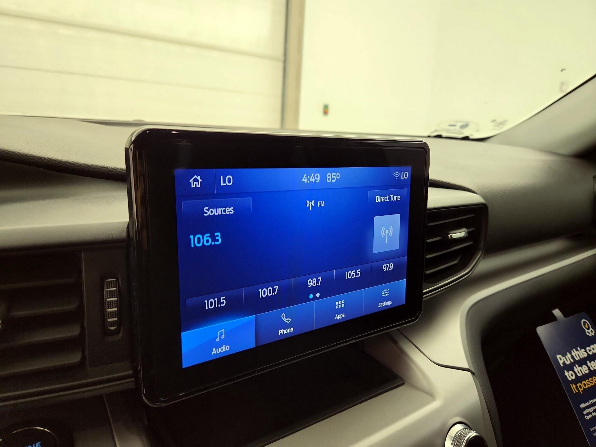 Thumbnail: 2022 Ford Explorer - 15