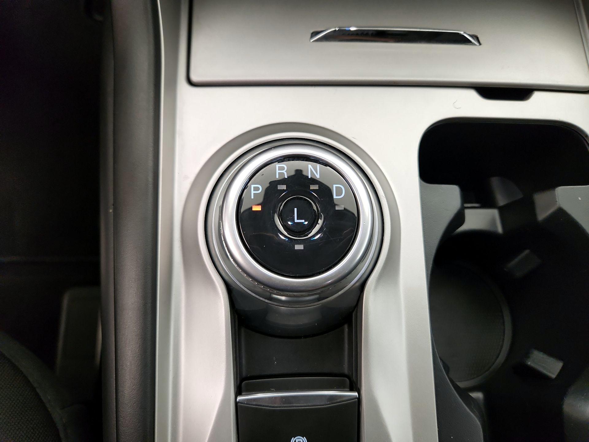 Thumbnail: 2022 Ford Explorer - 17