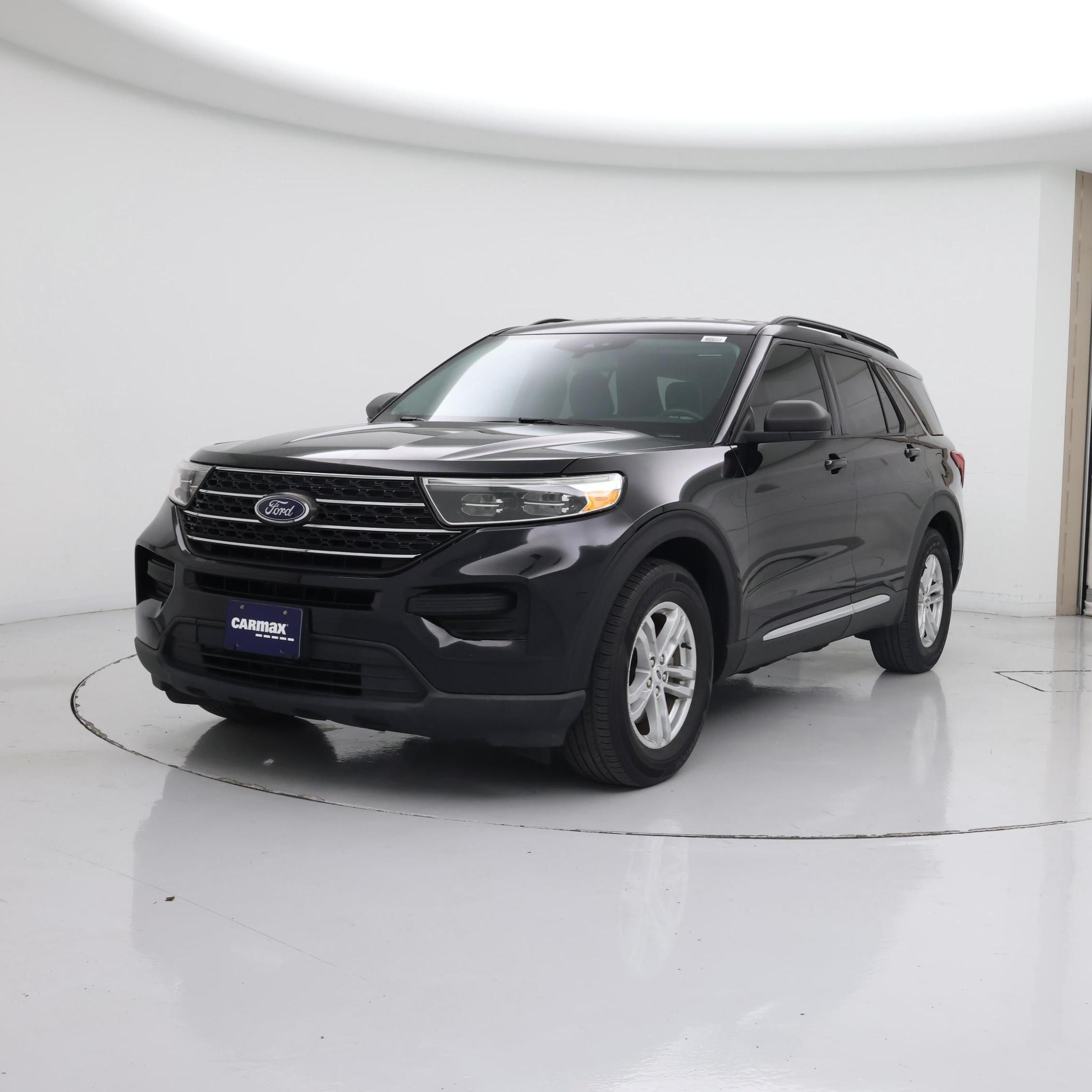 Thumbnail: 2022 Ford Explorer - 4