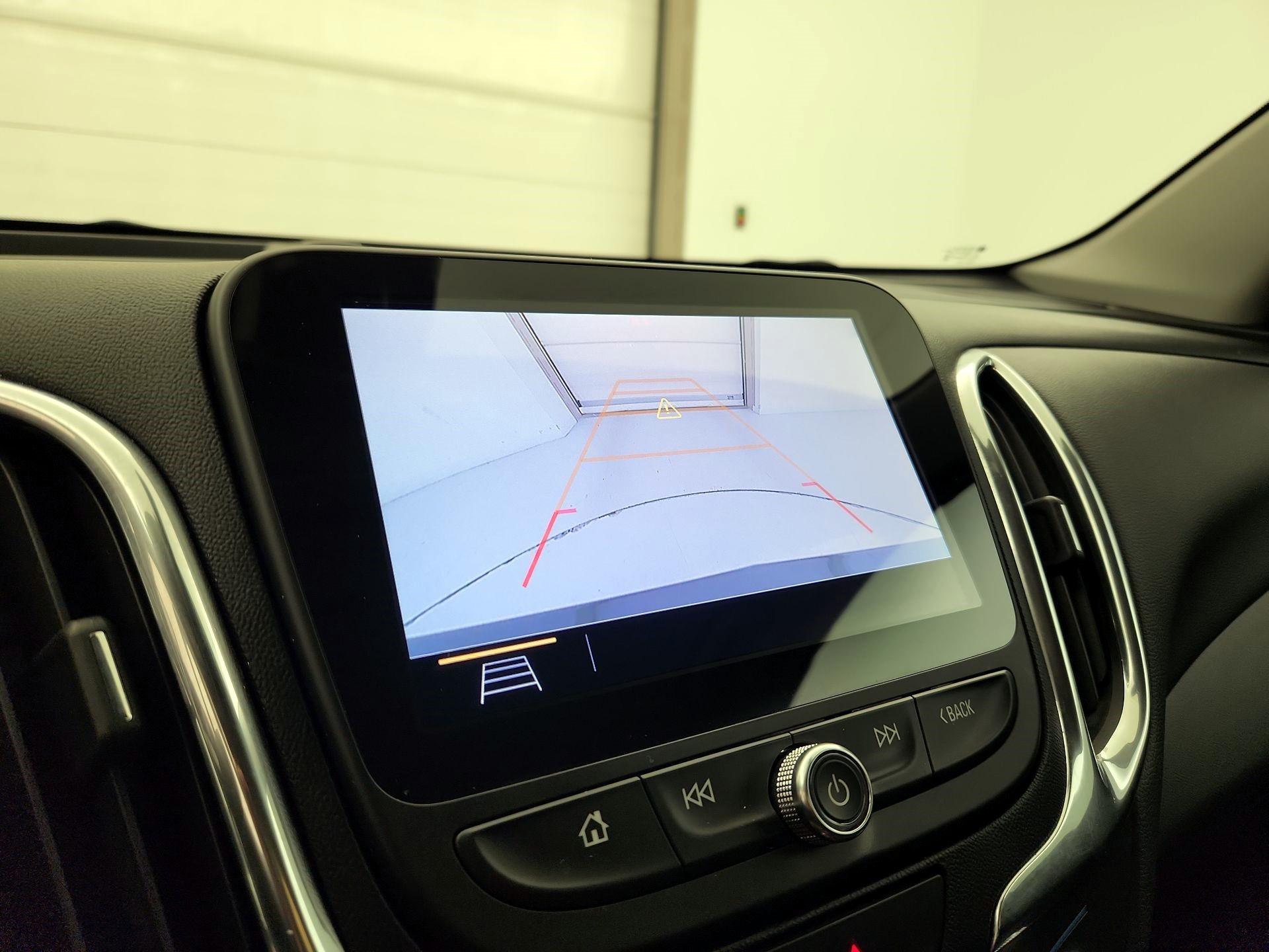 Thumbnail: 2020 Chevrolet Equinox - 14