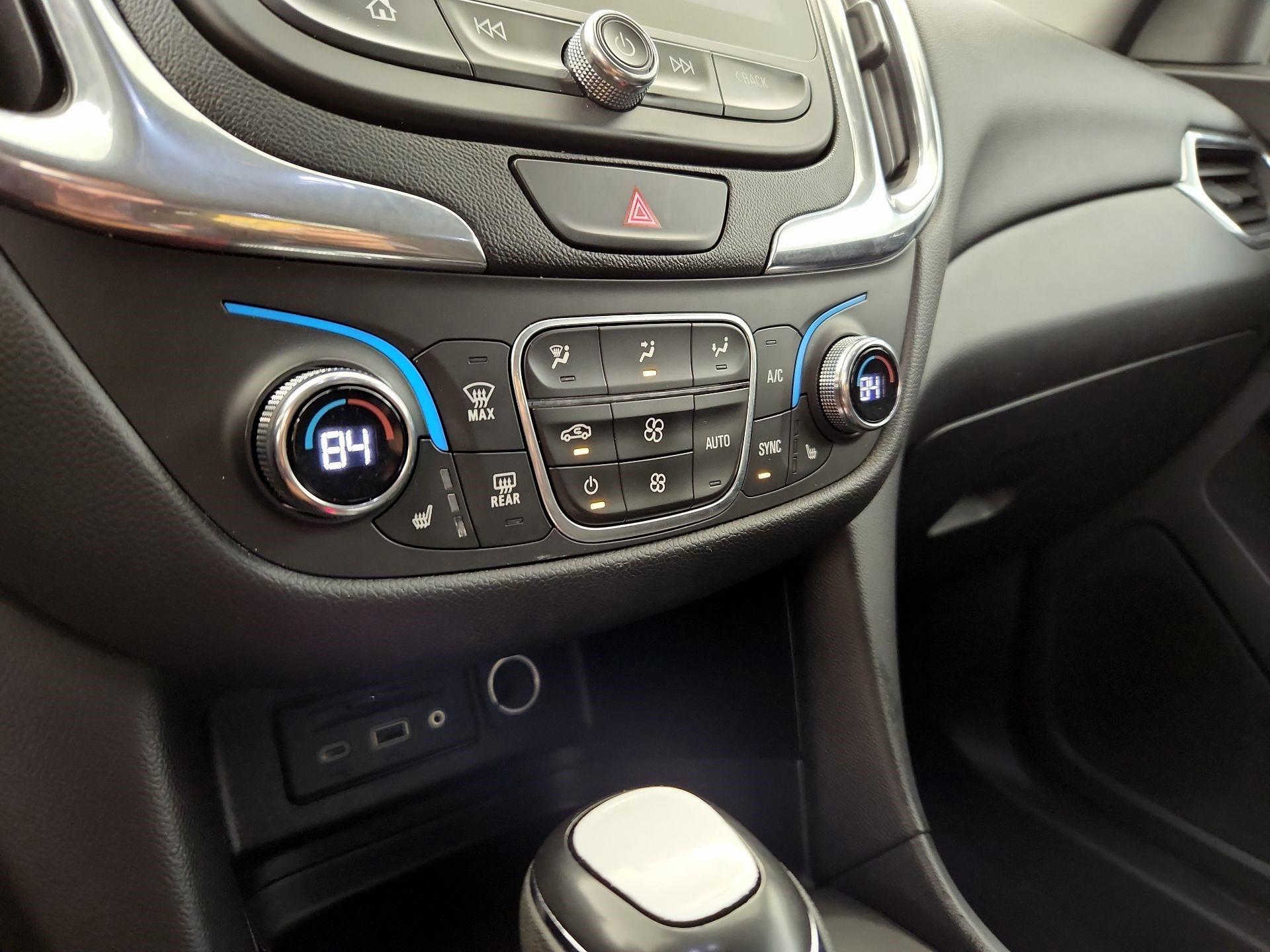 Thumbnail: 2020 Chevrolet Equinox - 16