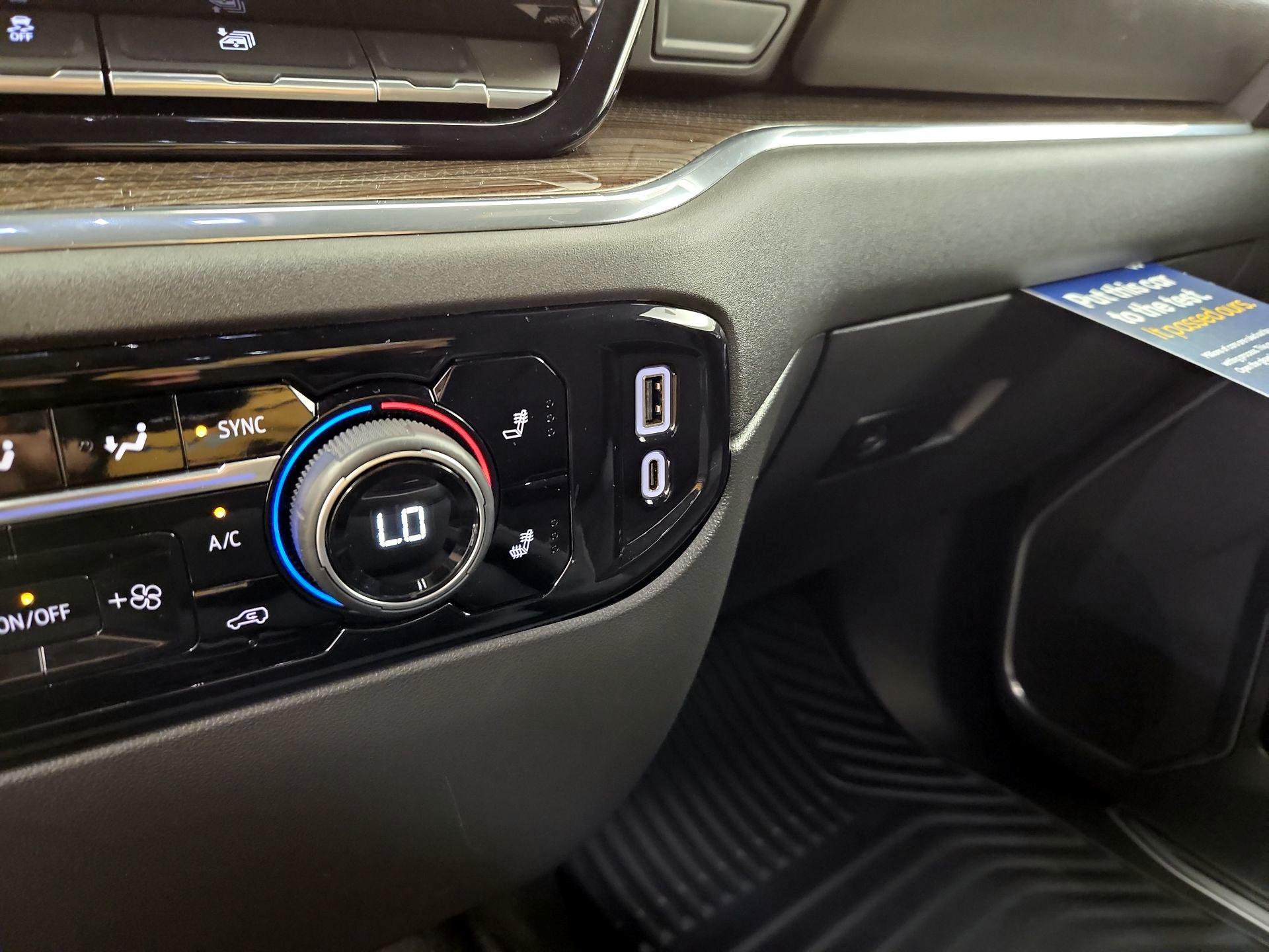 Thumbnail: 2023 Chevrolet Silverado 1500 - 19