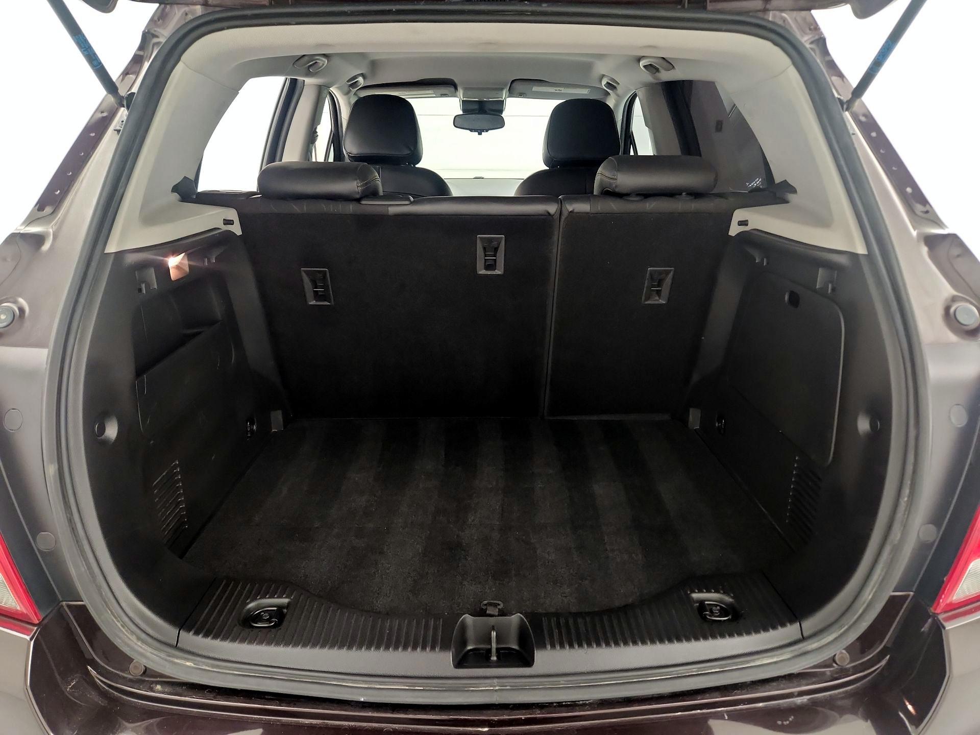 Thumbnail: 2021 Chevrolet Trax - 20