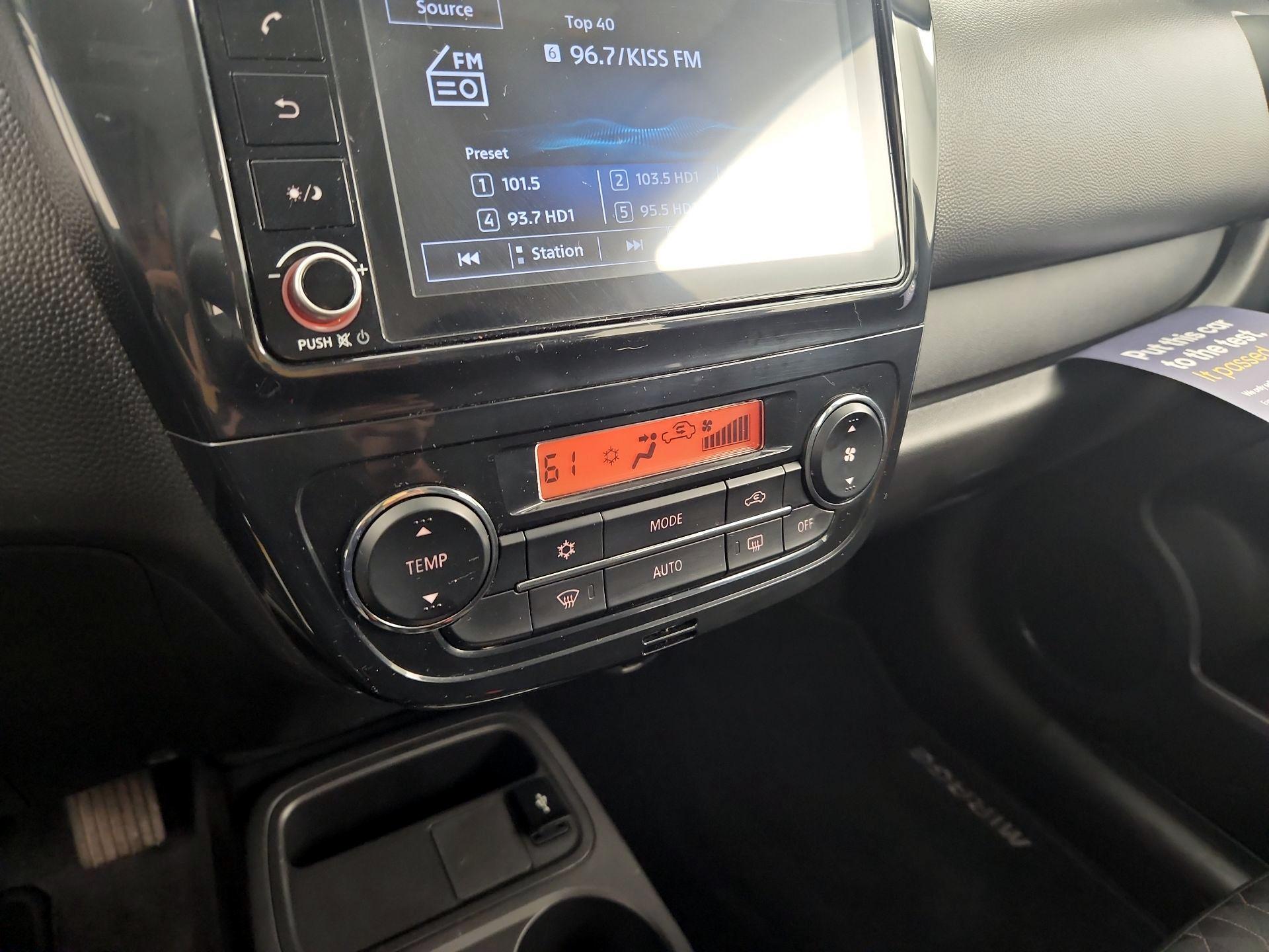 Thumbnail: 2023 Mitsubishi Mirage - 16
