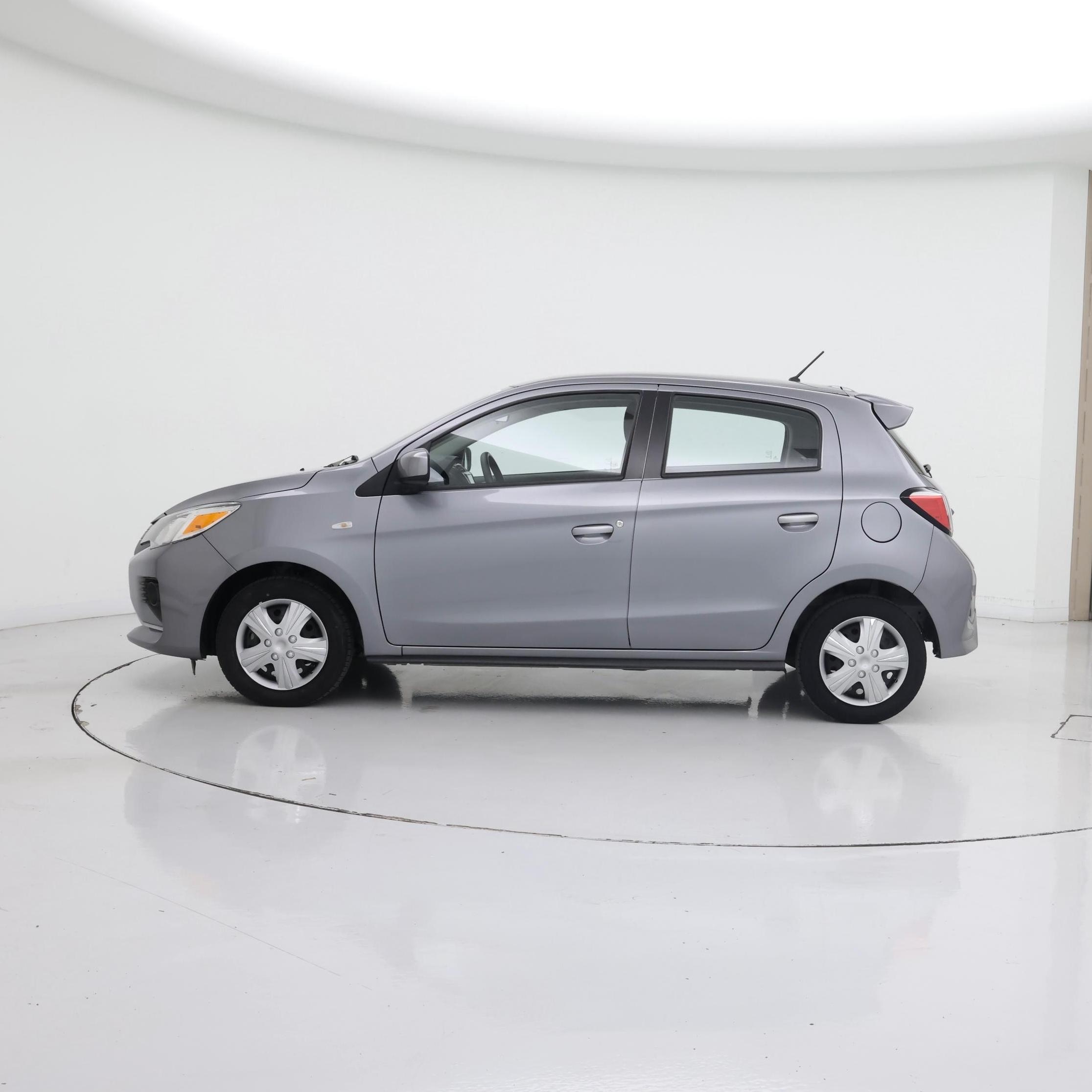 Thumbnail: 2023 Mitsubishi Mirage - 3