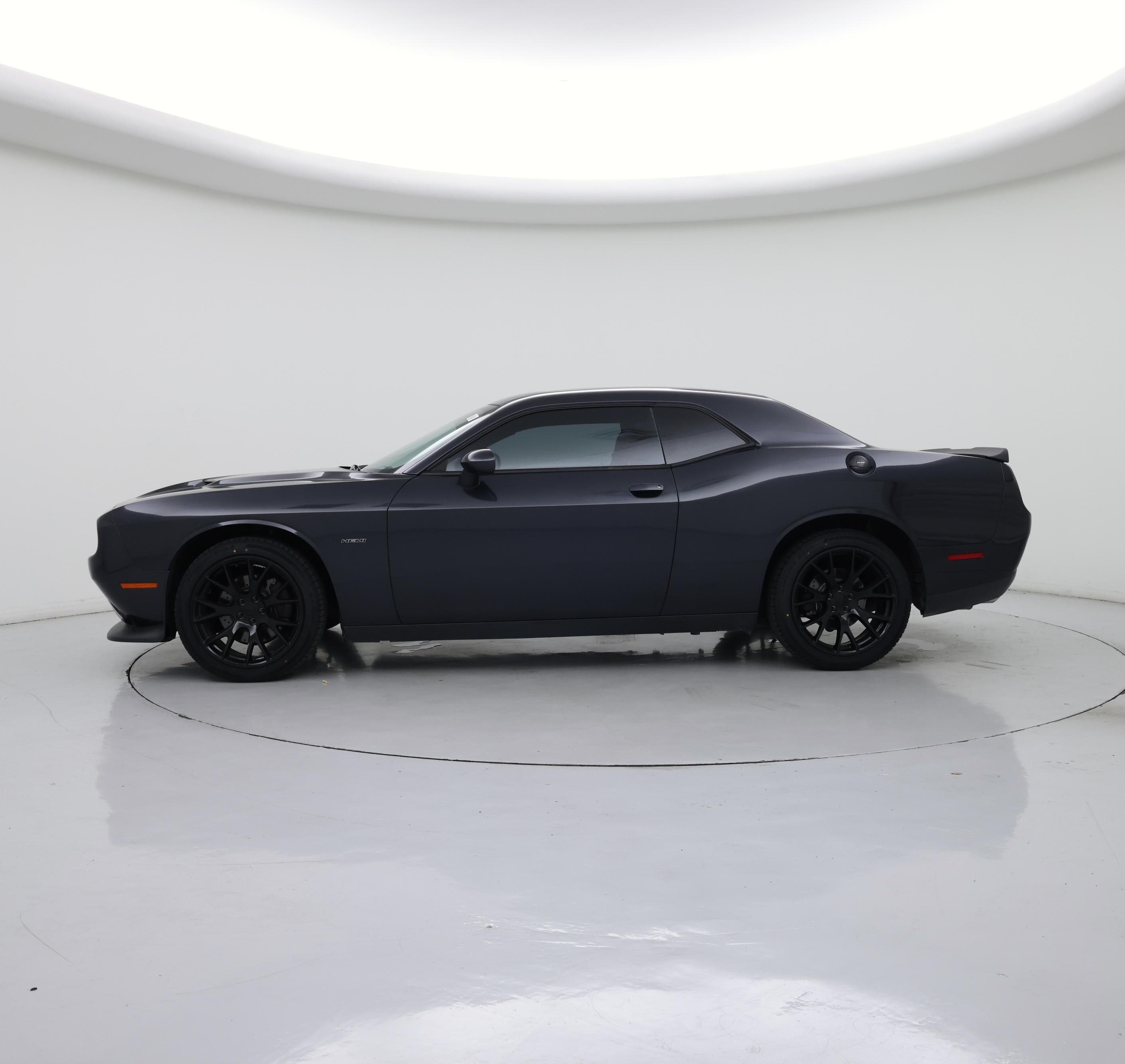 Thumbnail: 2018 Dodge Challenger - 3