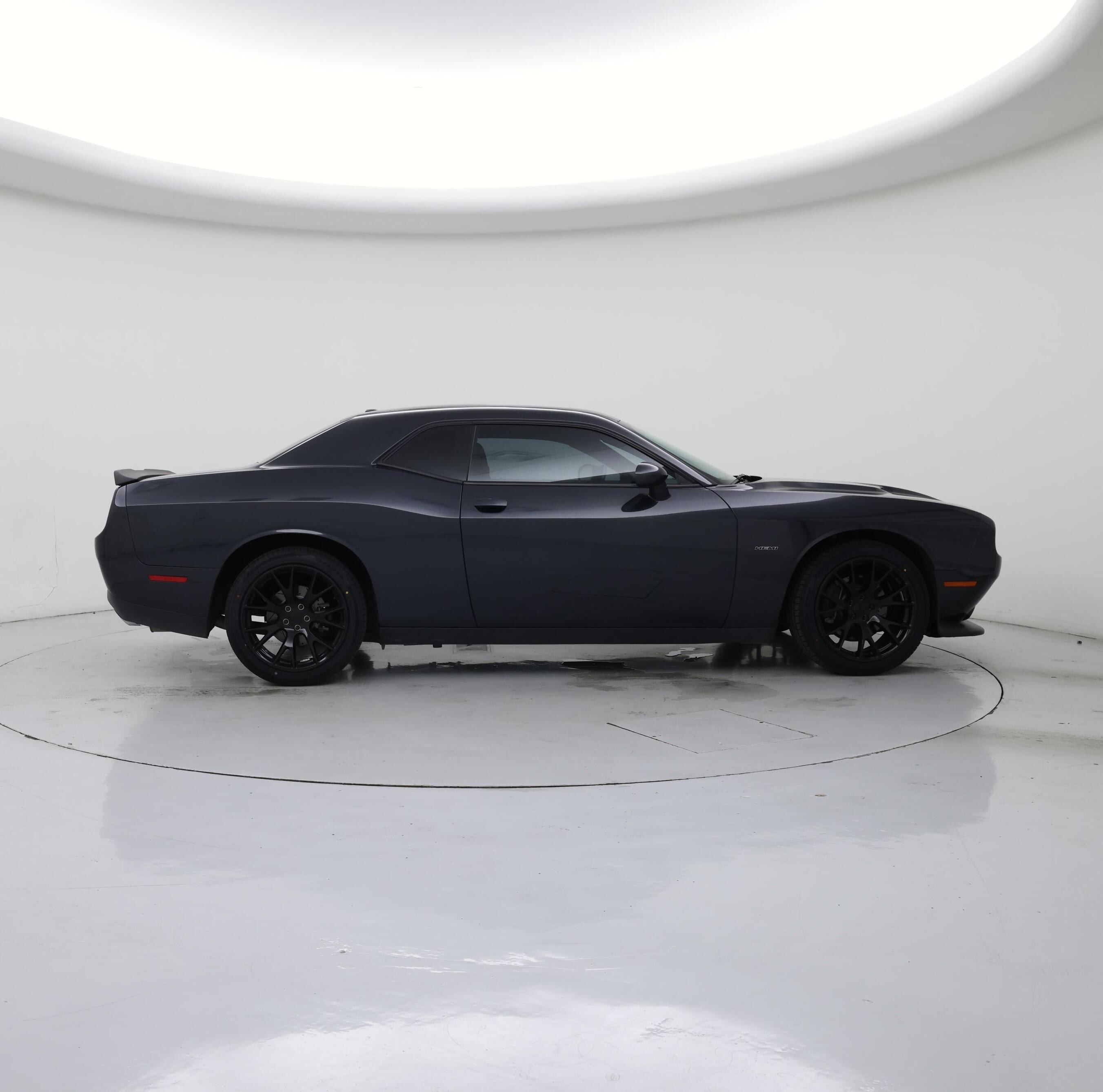 Thumbnail: 2018 Dodge Challenger - 7