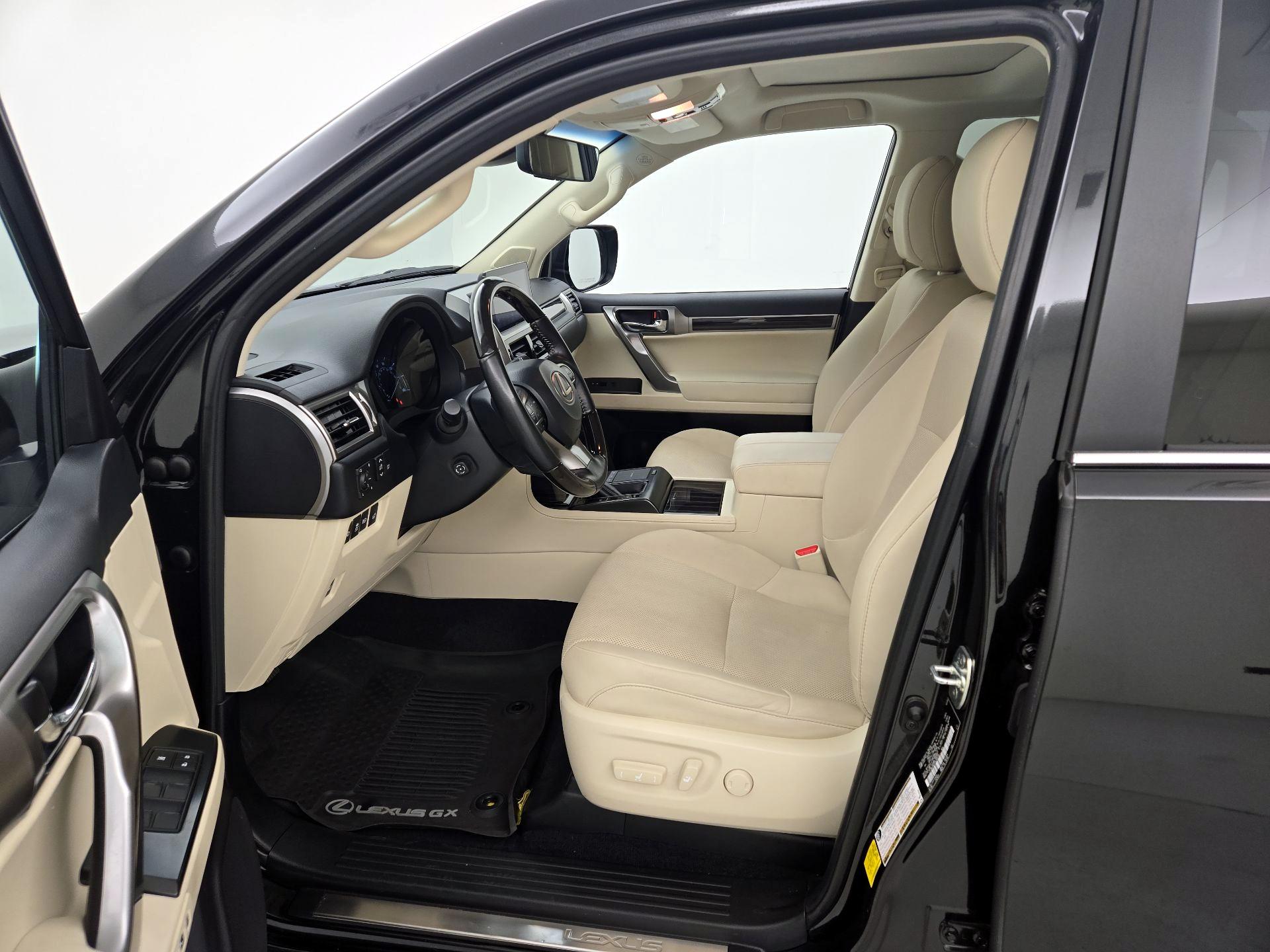 Thumbnail: 2023 Lexus GX - 11