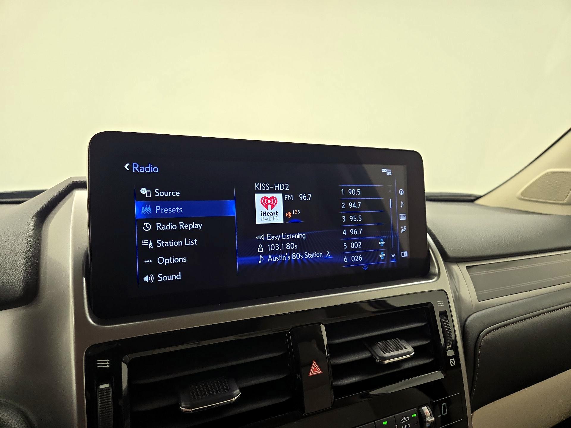 Thumbnail: 2023 Lexus GX - 16