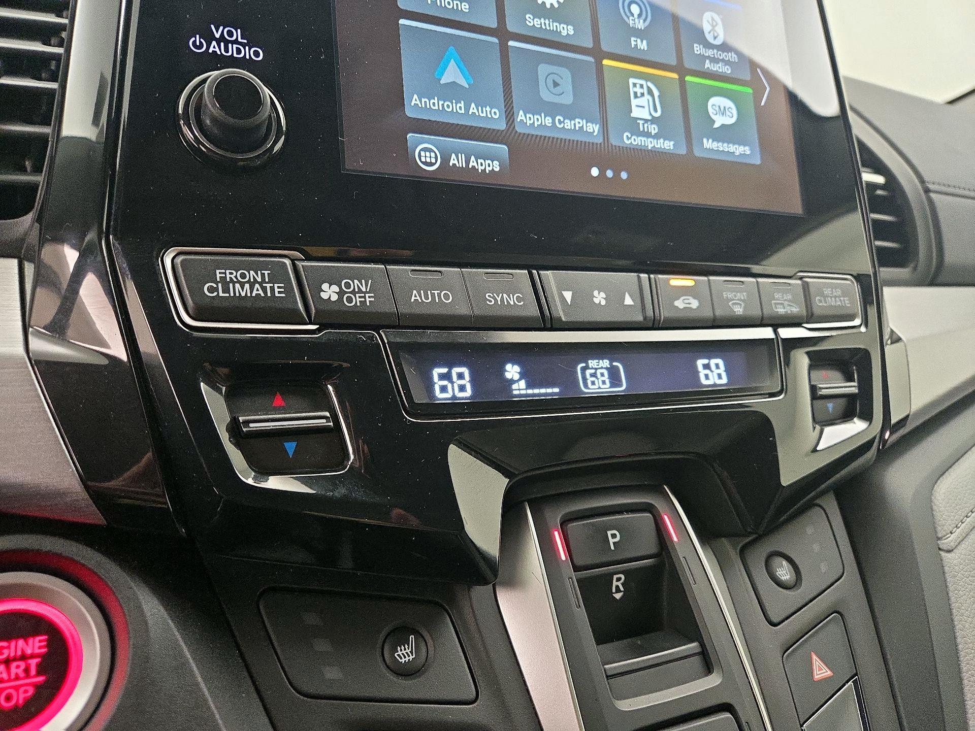 Thumbnail: 2019 Honda Odyssey - 16