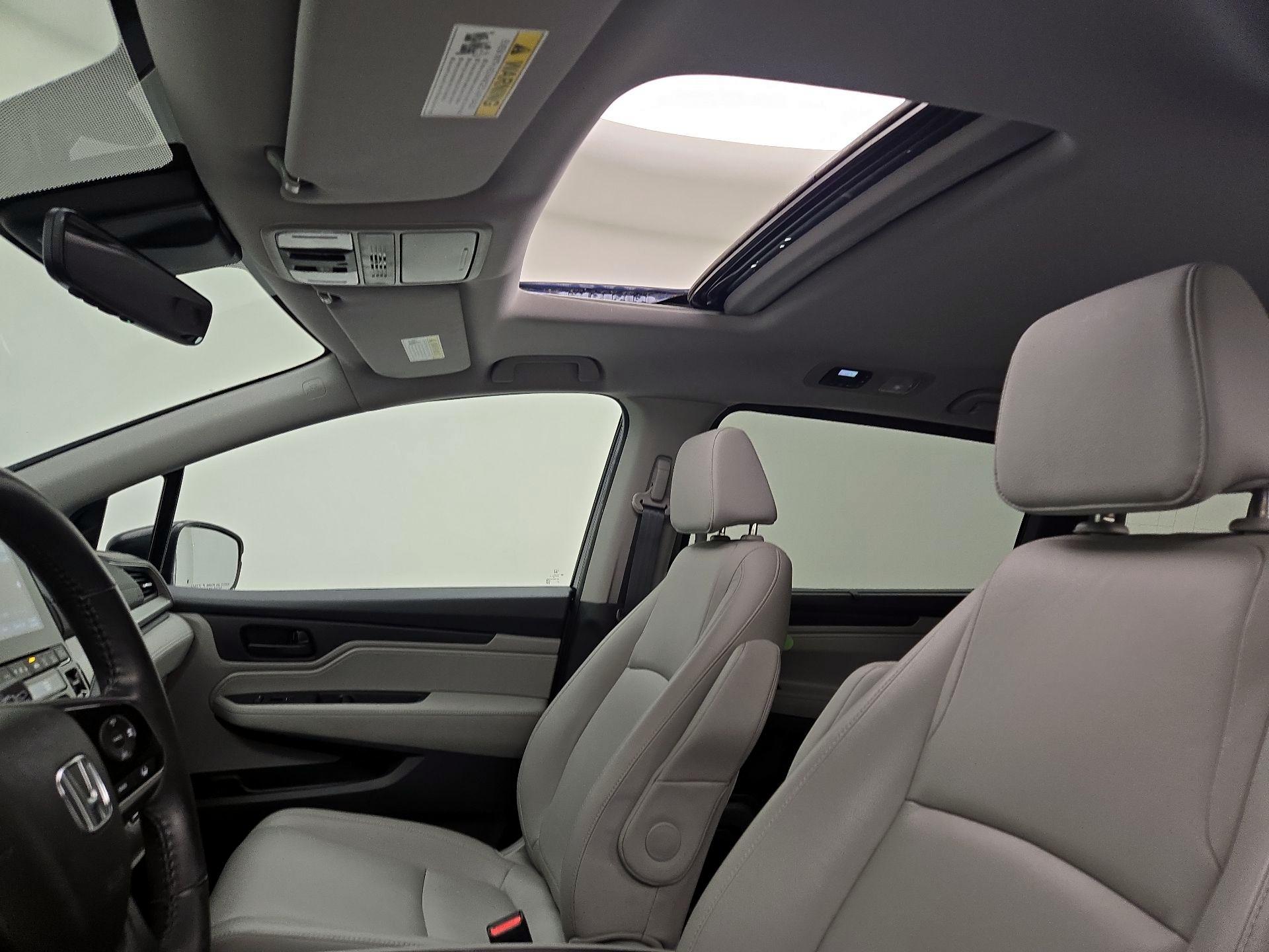 Thumbnail: 2019 Honda Odyssey - 19