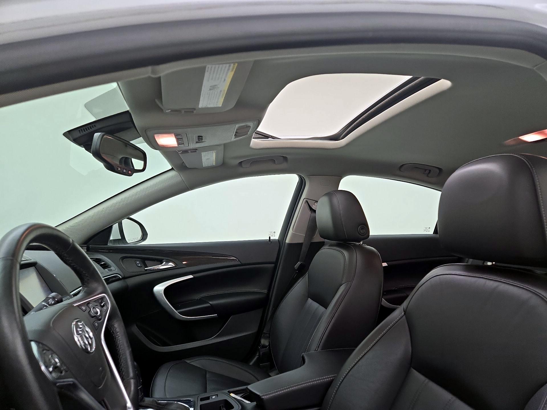 Thumbnail: 2016 Buick Regal - 19