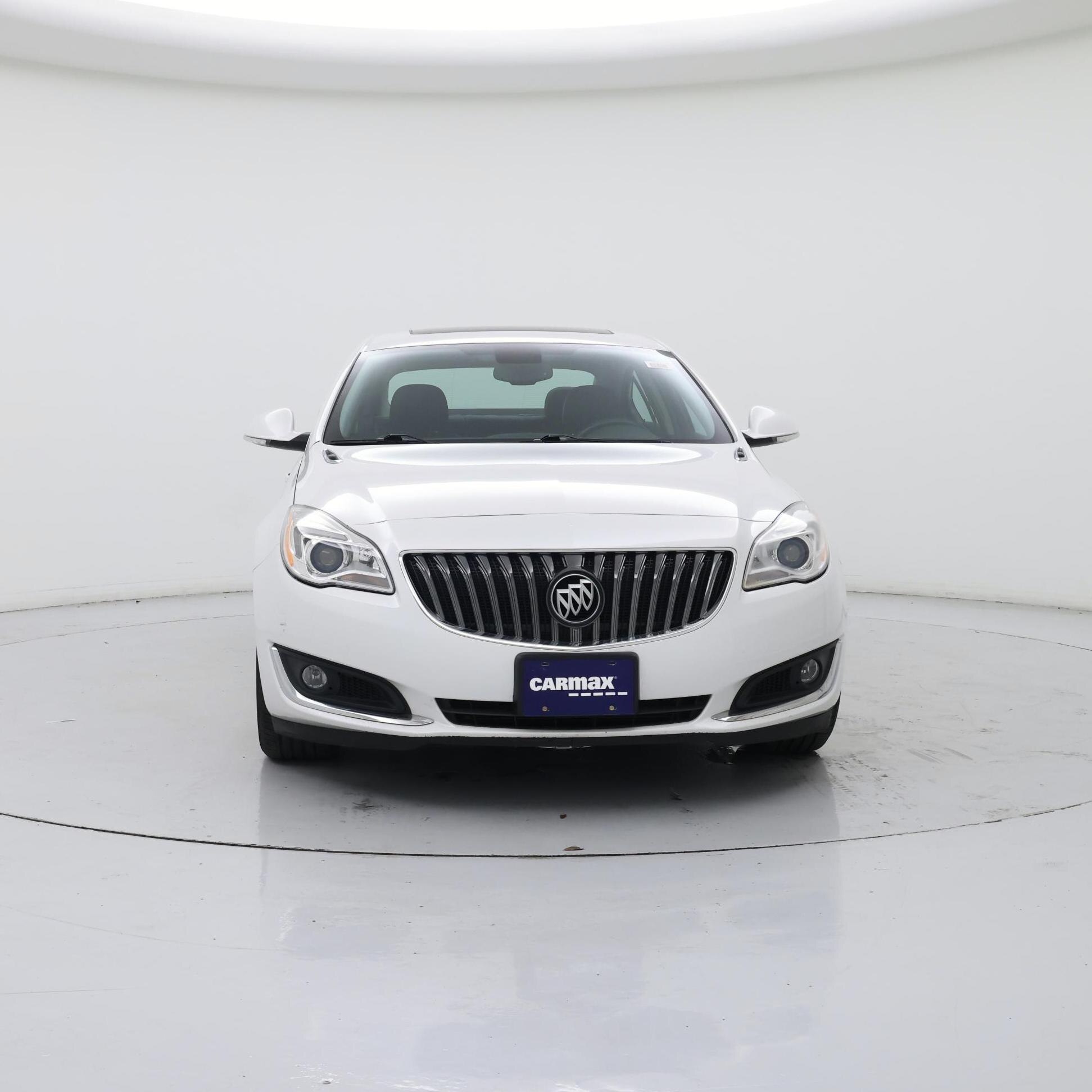 Thumbnail: 2016 Buick Regal - 5