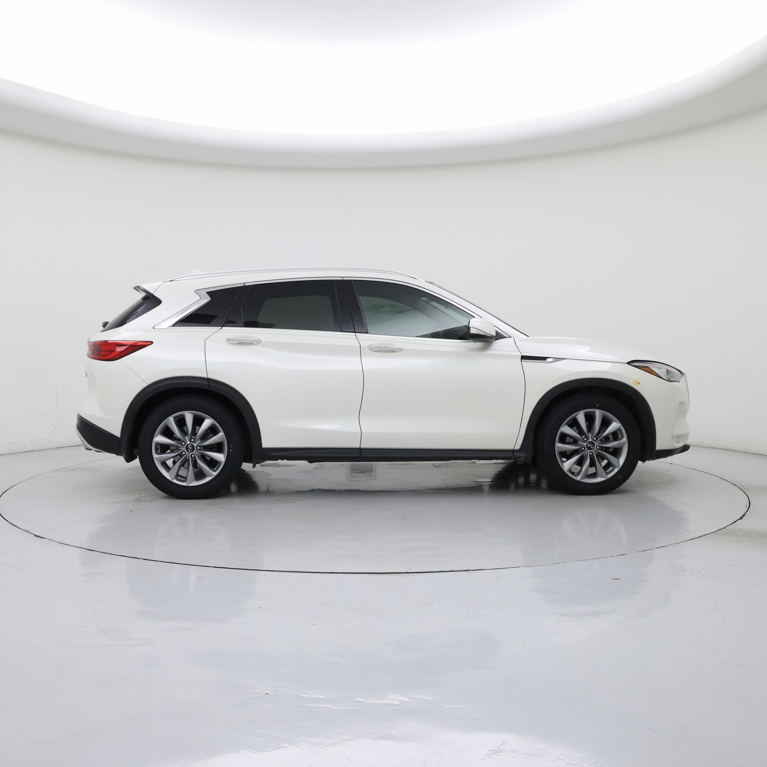Thumbnail: 2020 INFINITI QX50 - 7