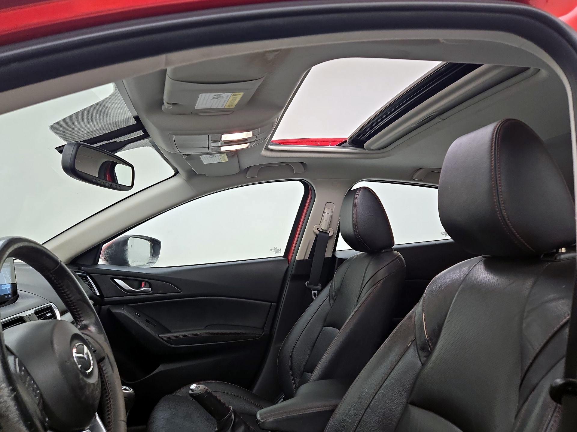 Thumbnail: 2016 Mazda Mazda3 - 19
