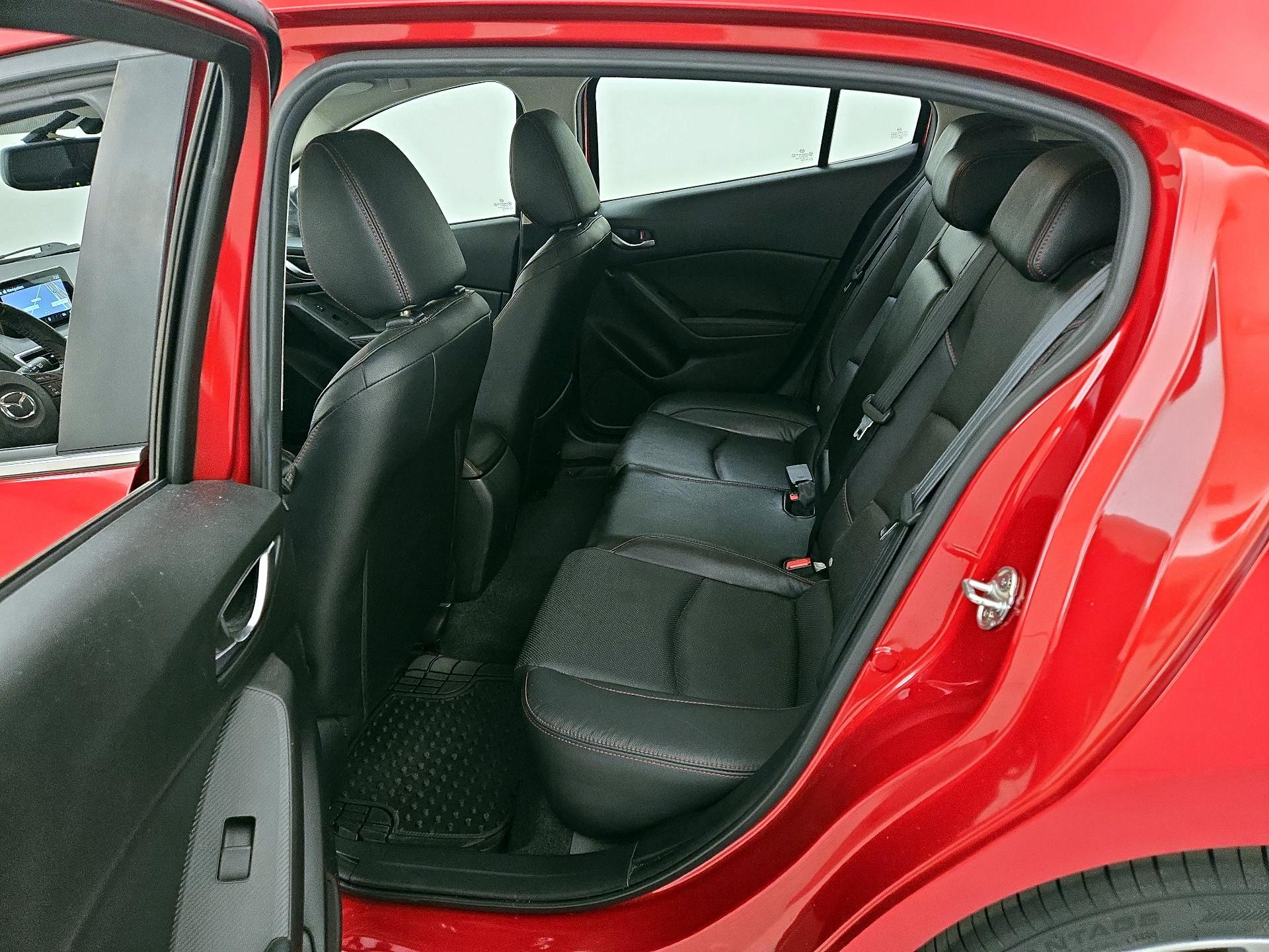 Thumbnail: 2016 Mazda Mazda3 - 20