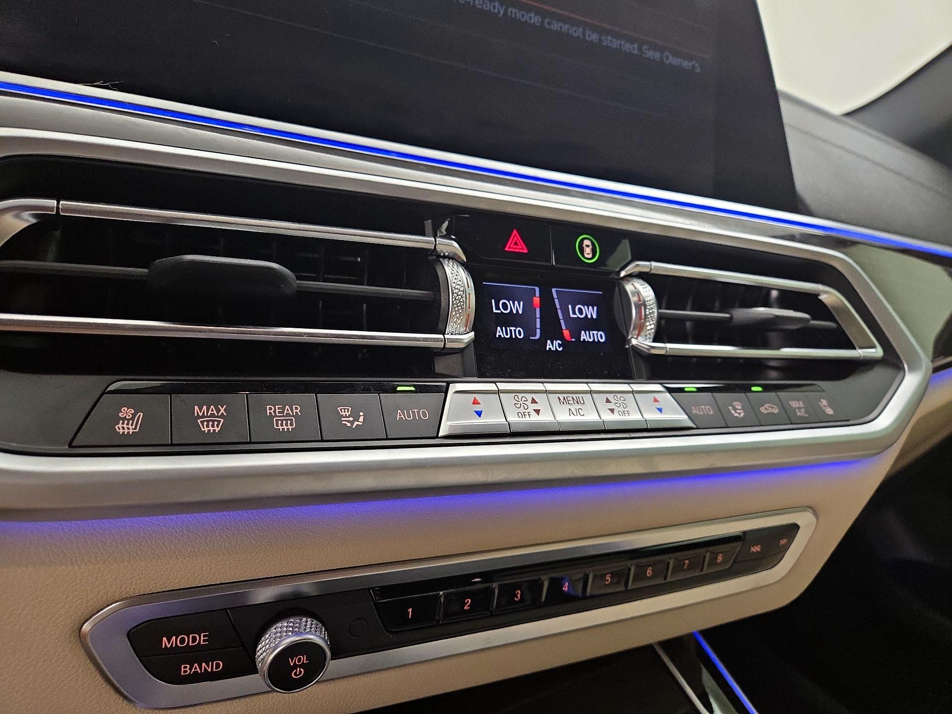Thumbnail: 2021 BMW X5 - 17