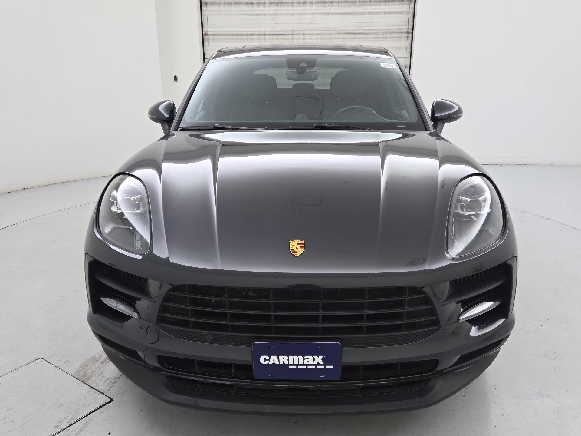 Thumbnail: 2020 Porsche Macan - 2