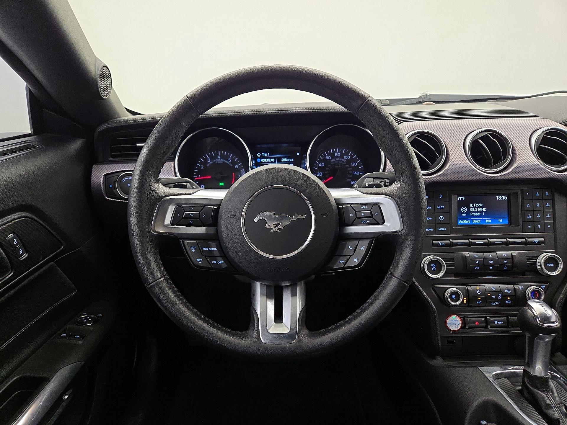 Thumbnail: 2017 Ford Mustang - 10