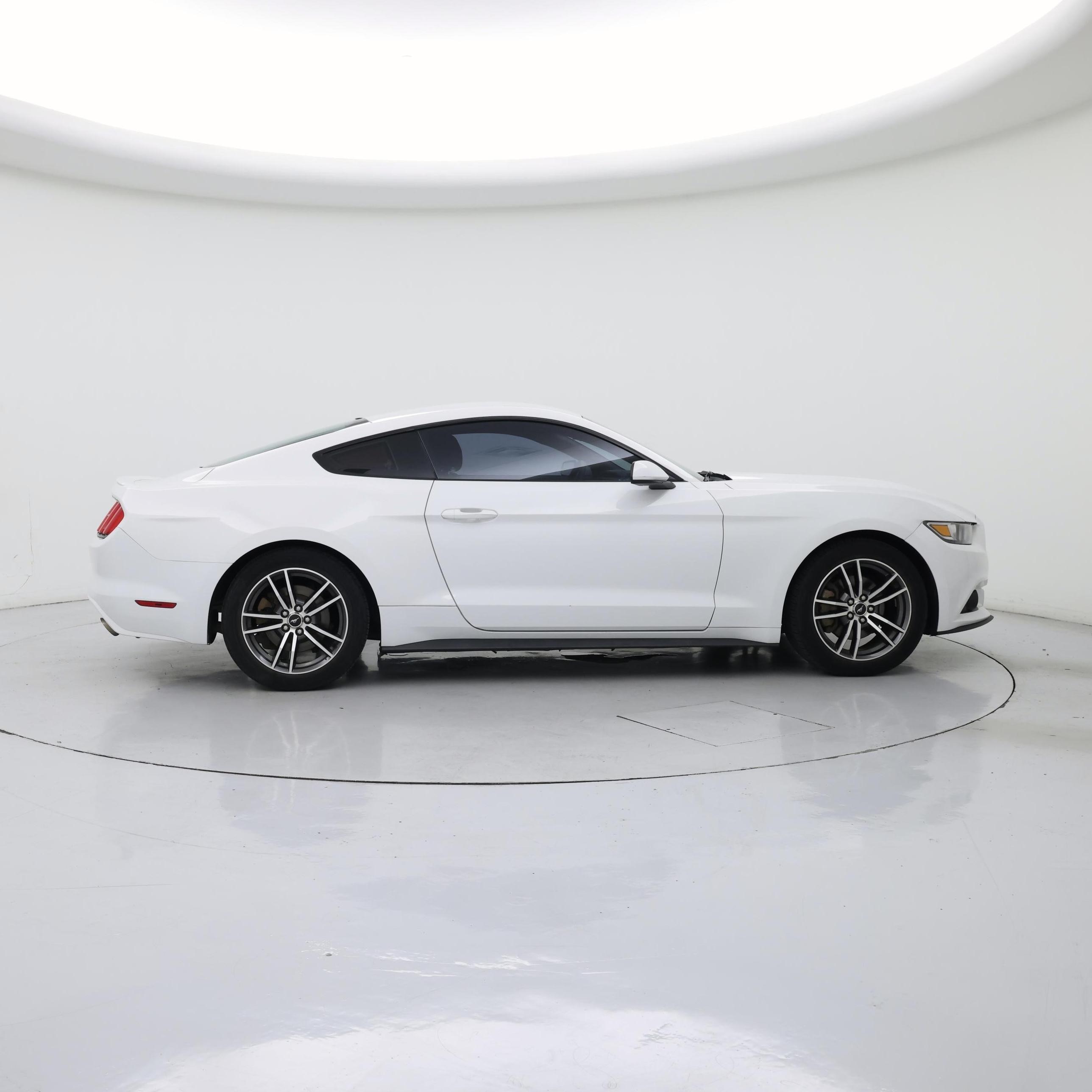 Thumbnail: 2017 Ford Mustang - 7