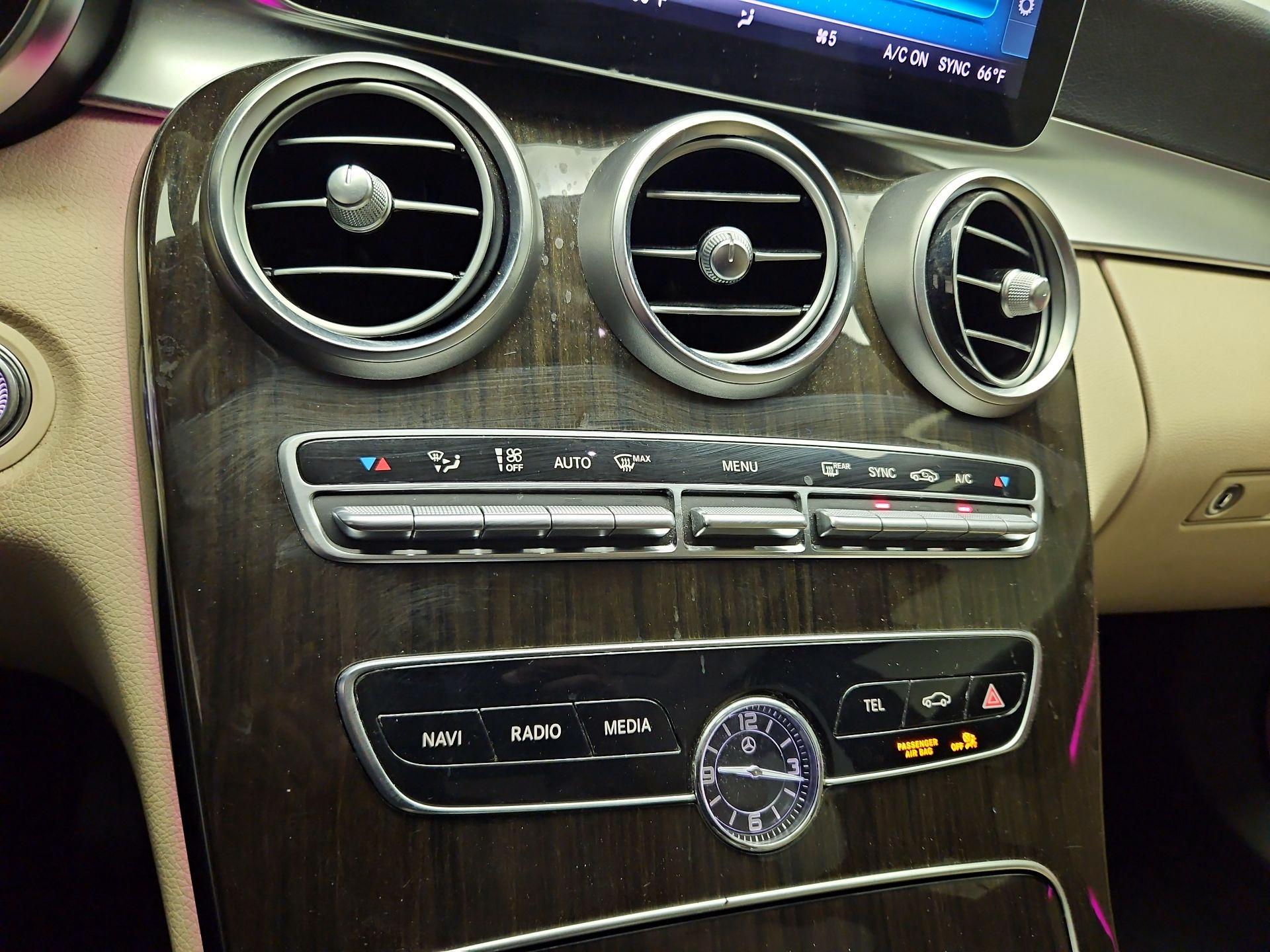 Thumbnail: 2020 Mercedes-Benz C-Class - 15
