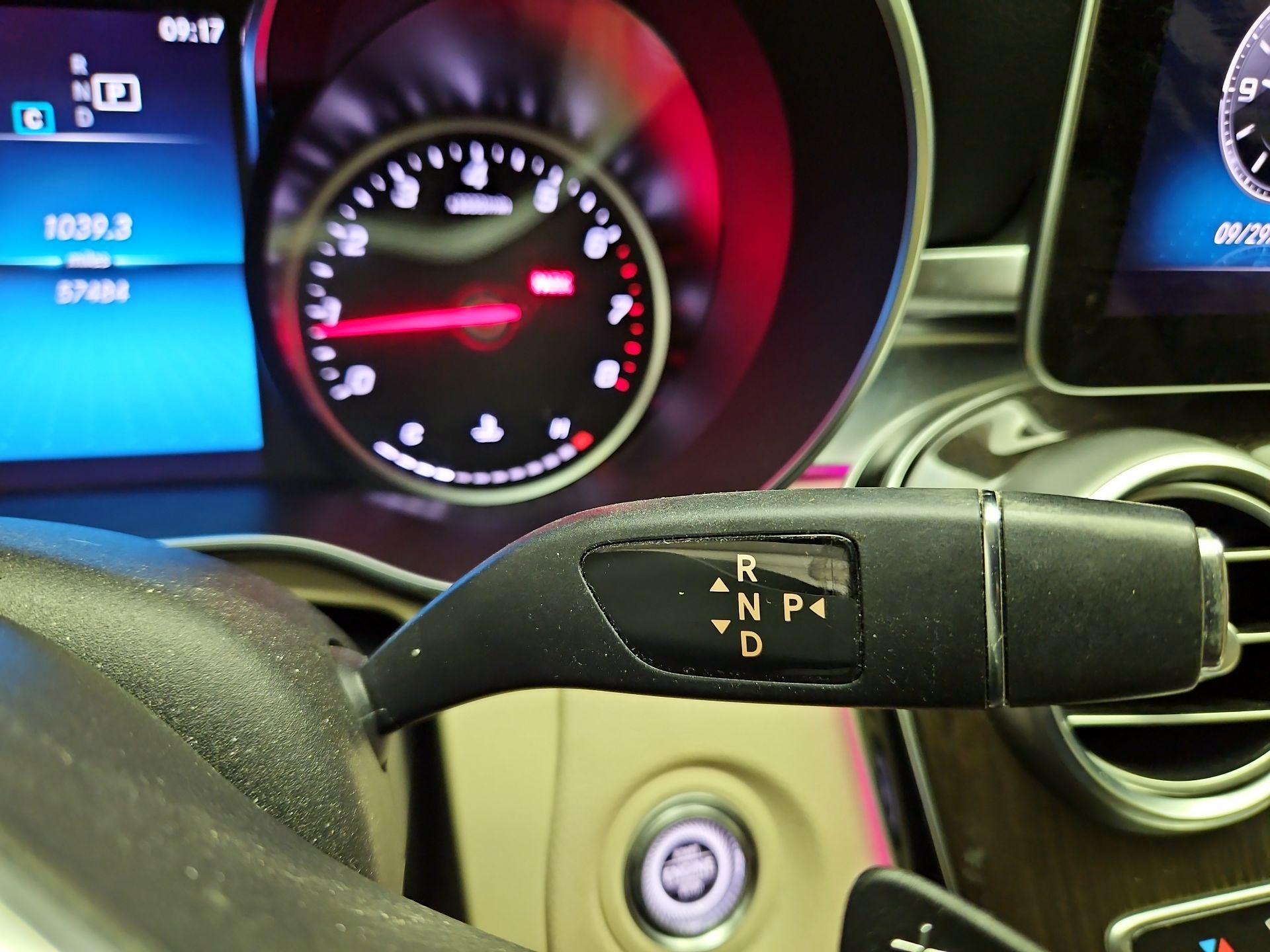 Thumbnail: 2020 Mercedes-Benz C-Class - 16