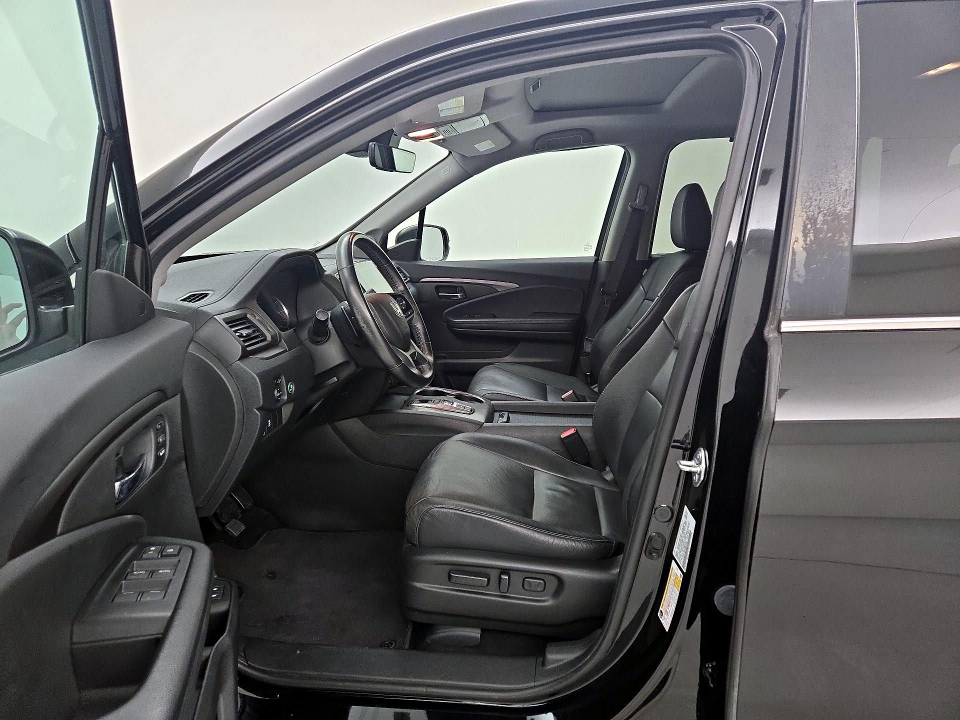 Thumbnail: 2021 Honda Pilot - 11