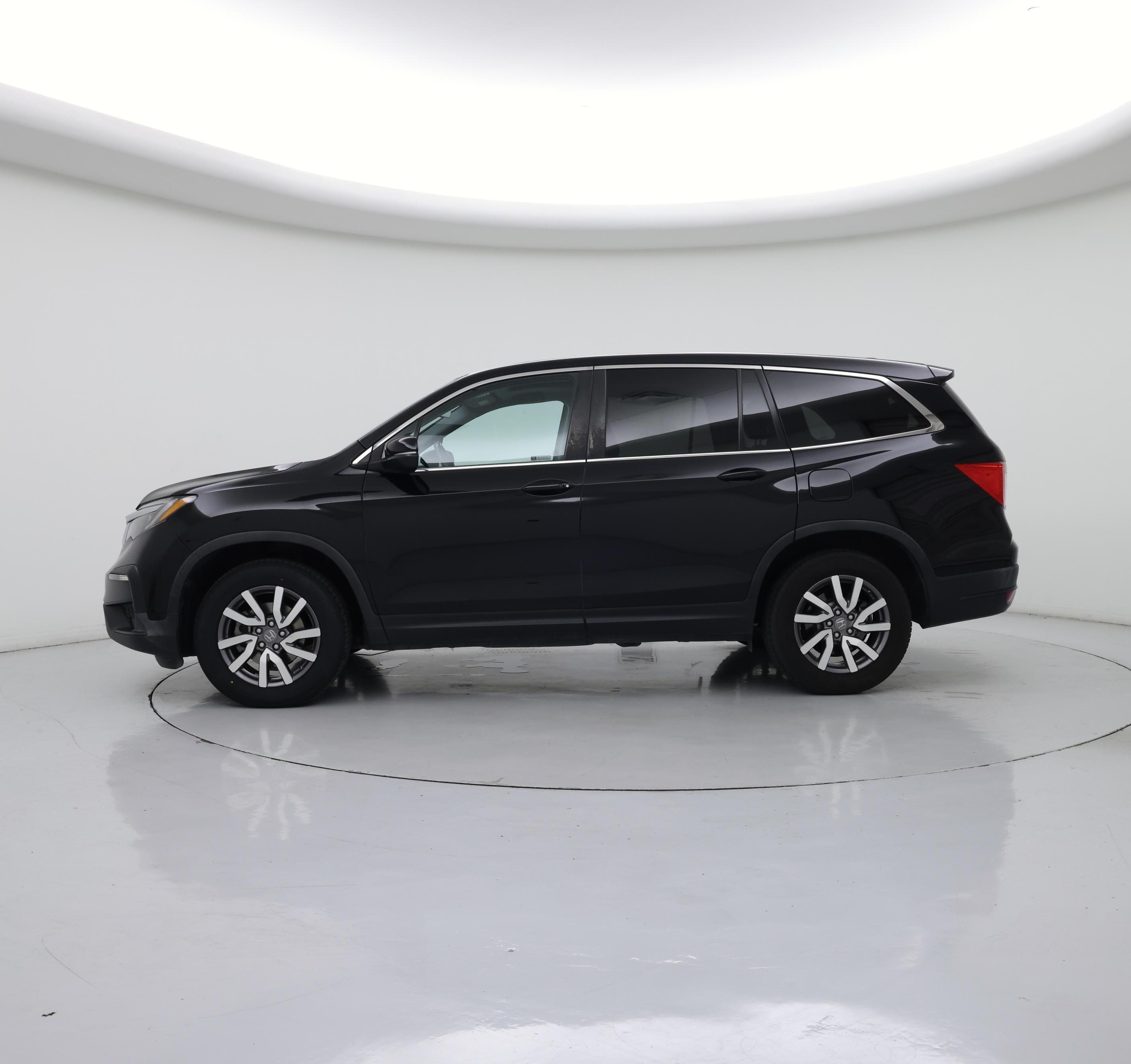 Thumbnail: 2021 Honda Pilot - 3
