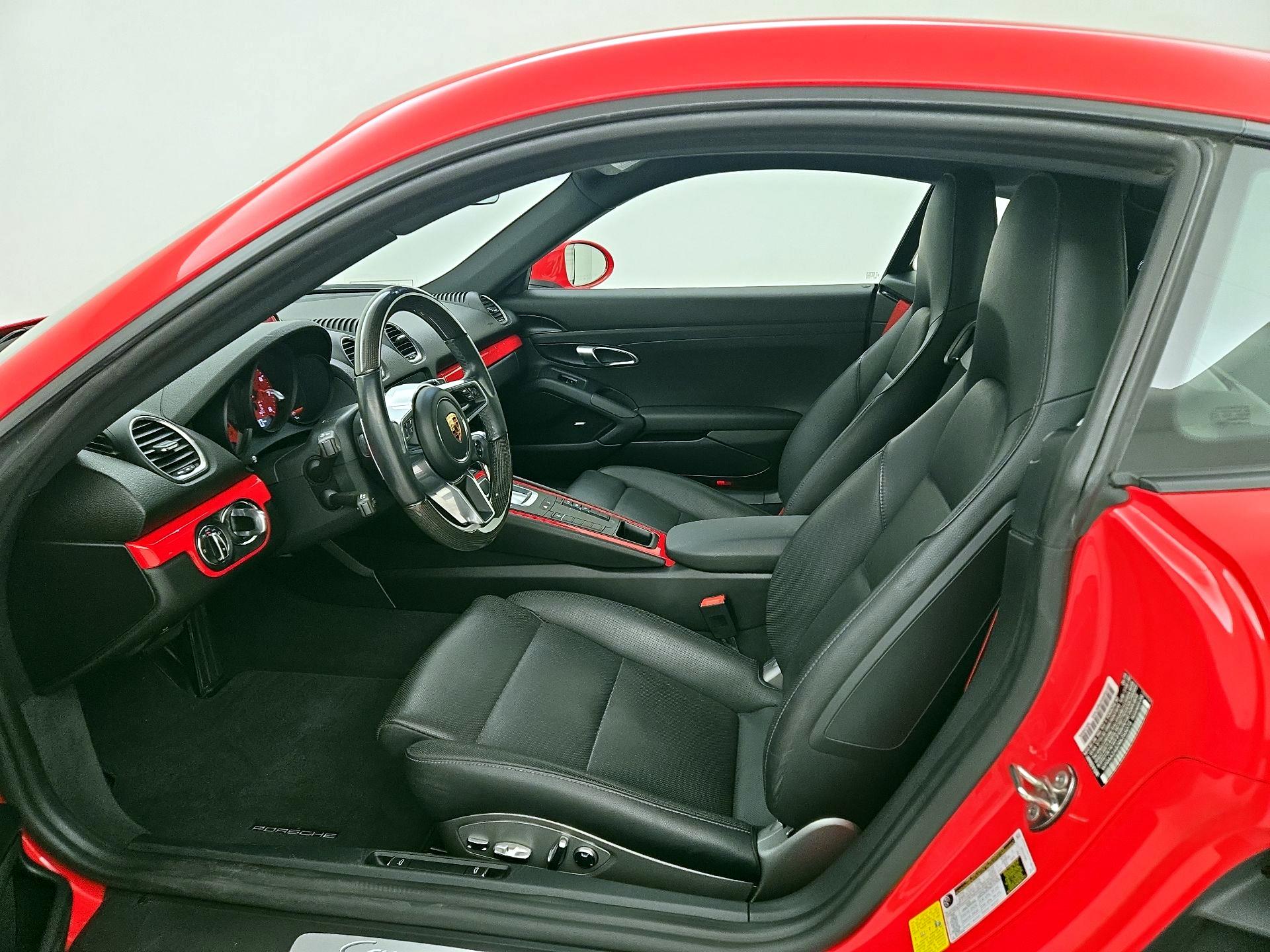Thumbnail: 2024 Porsche 718 Cayman - 11