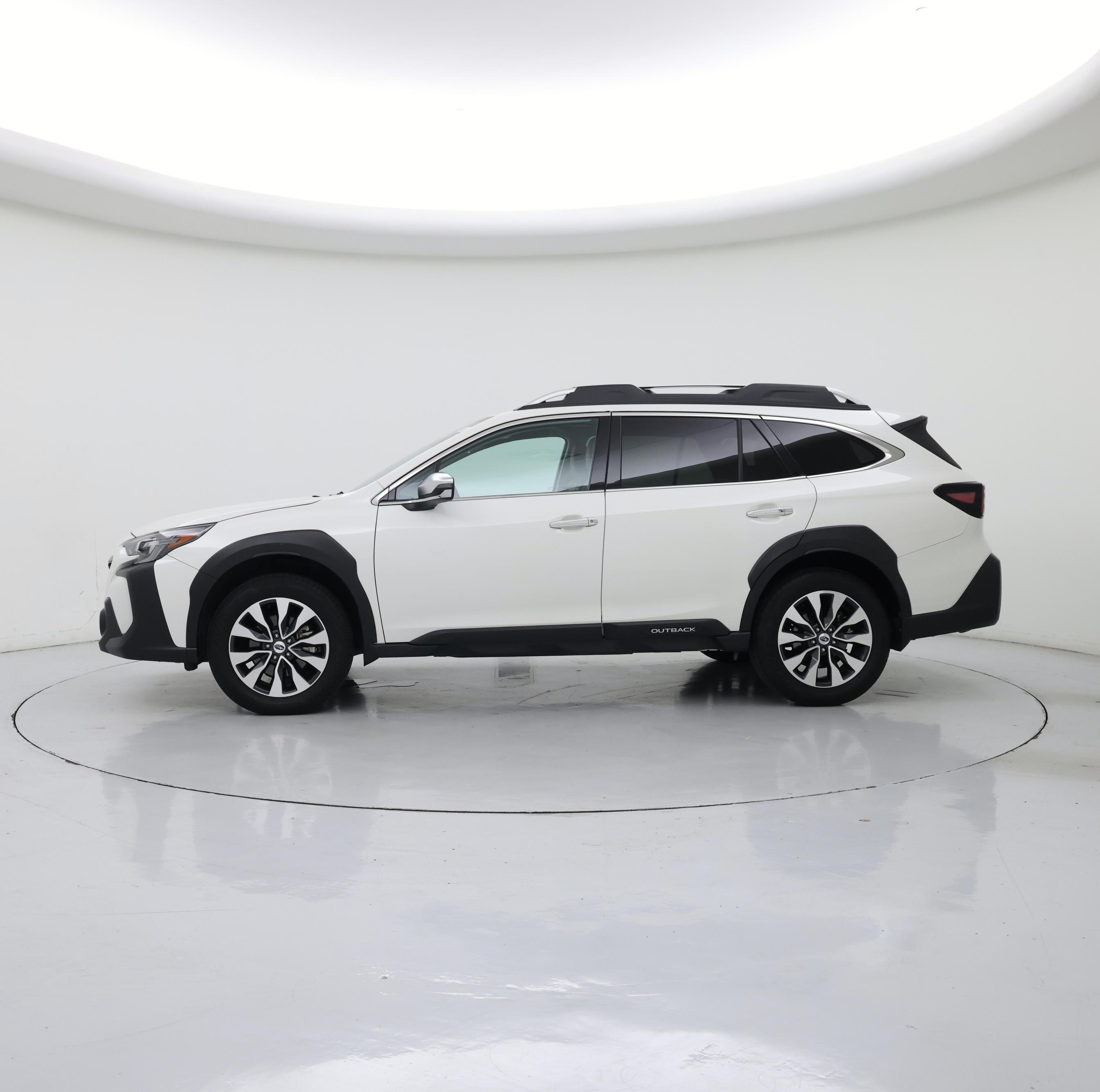 Thumbnail: 2023 Subaru Outback - 3
