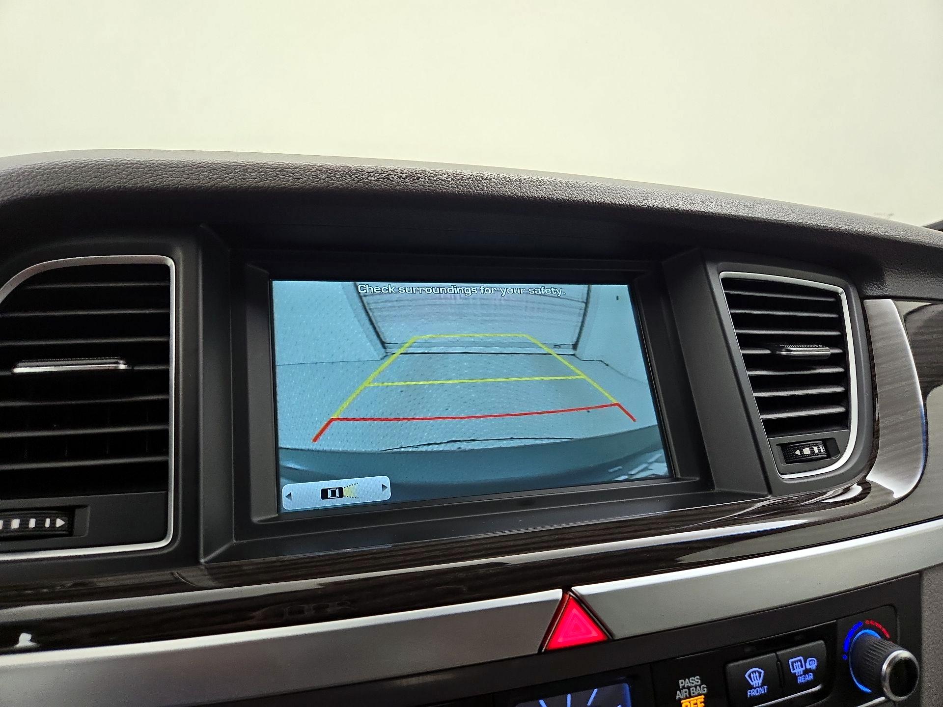 Thumbnail: 2015 Hyundai Genesis - 15