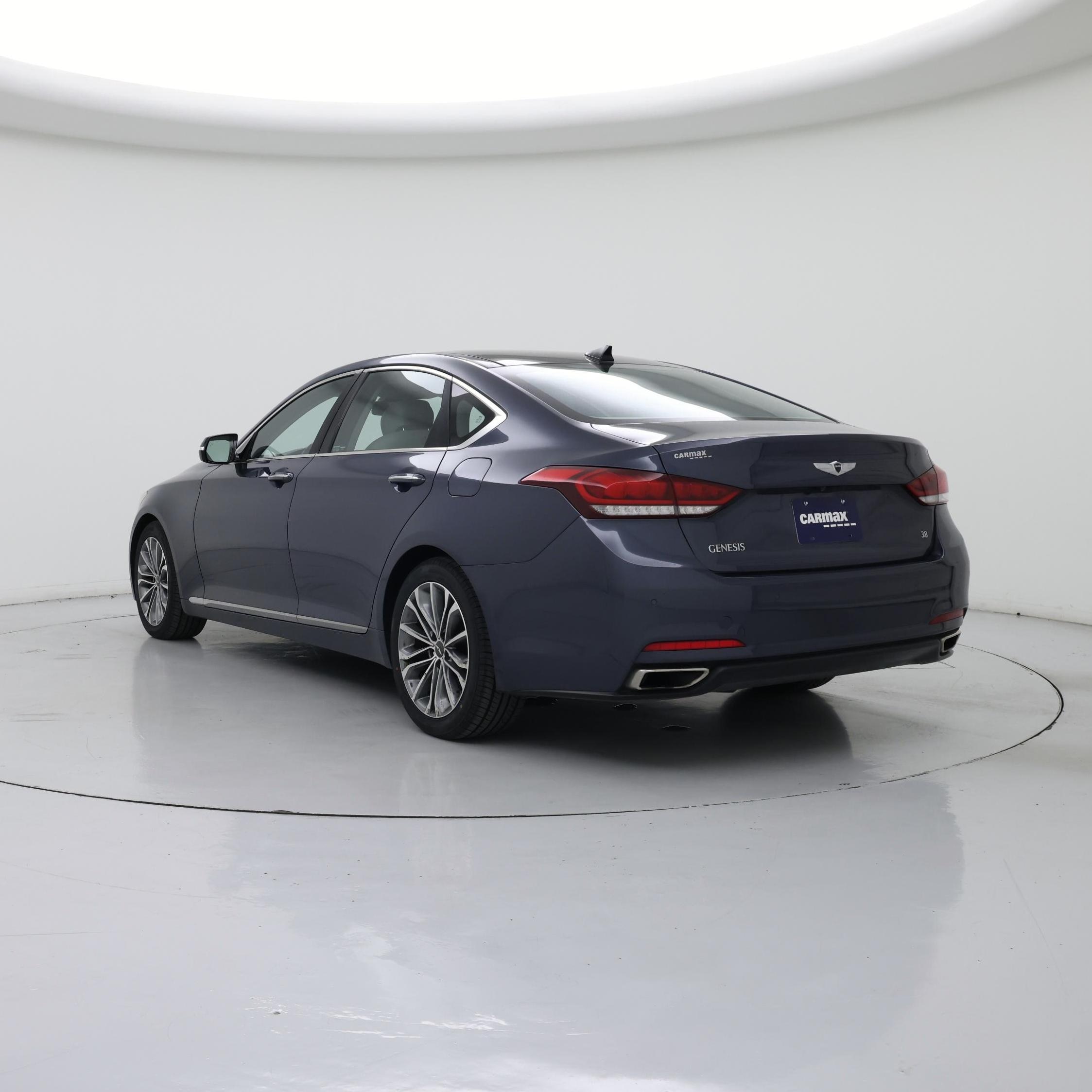 Thumbnail: 2015 Hyundai Genesis - 2
