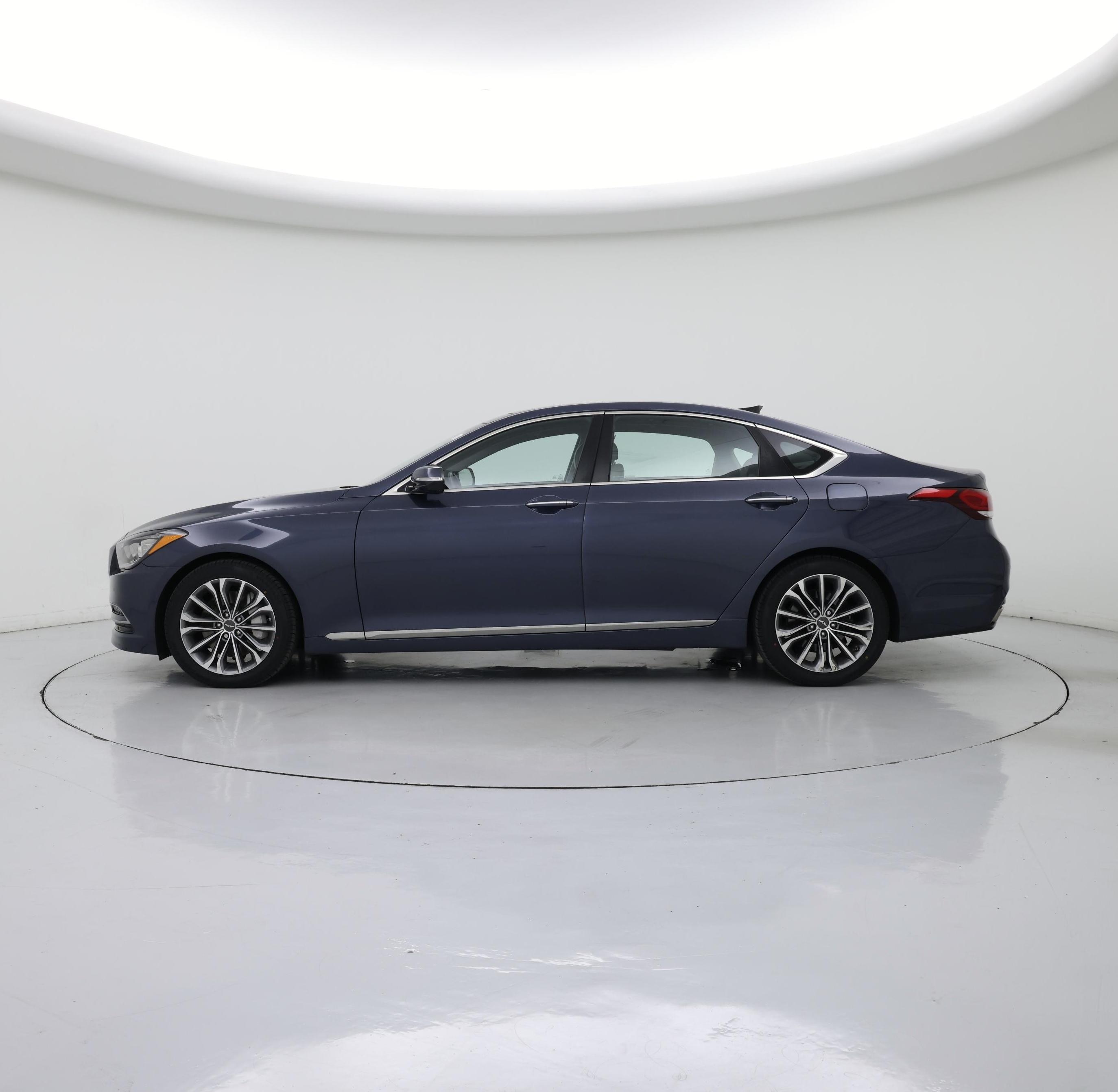 Thumbnail: 2015 Hyundai Genesis - 3