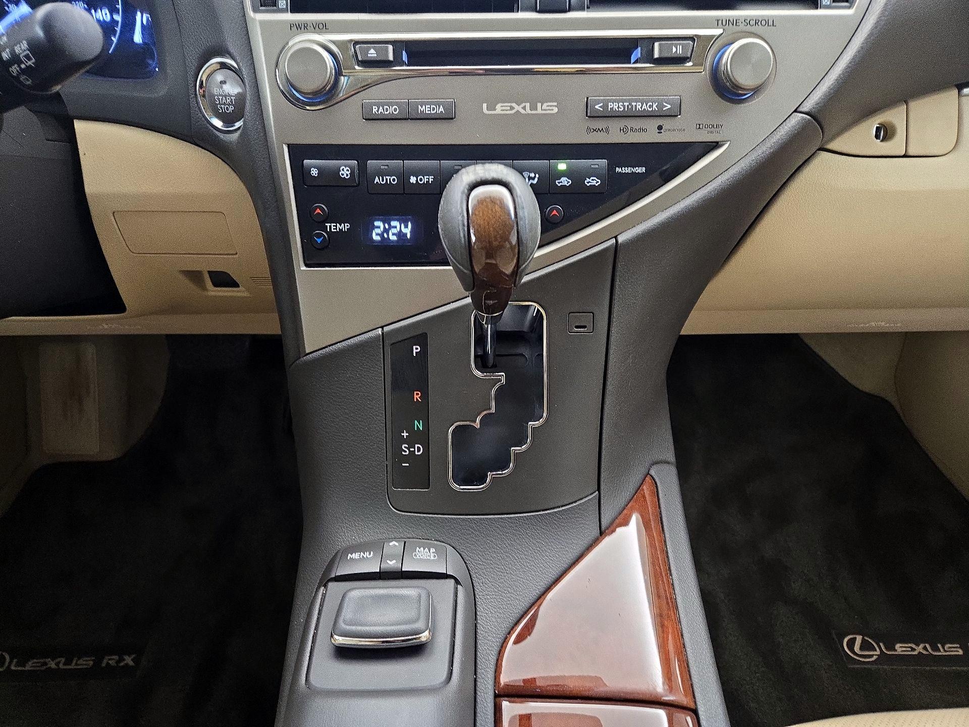 Thumbnail: 2015 Lexus RX - 18