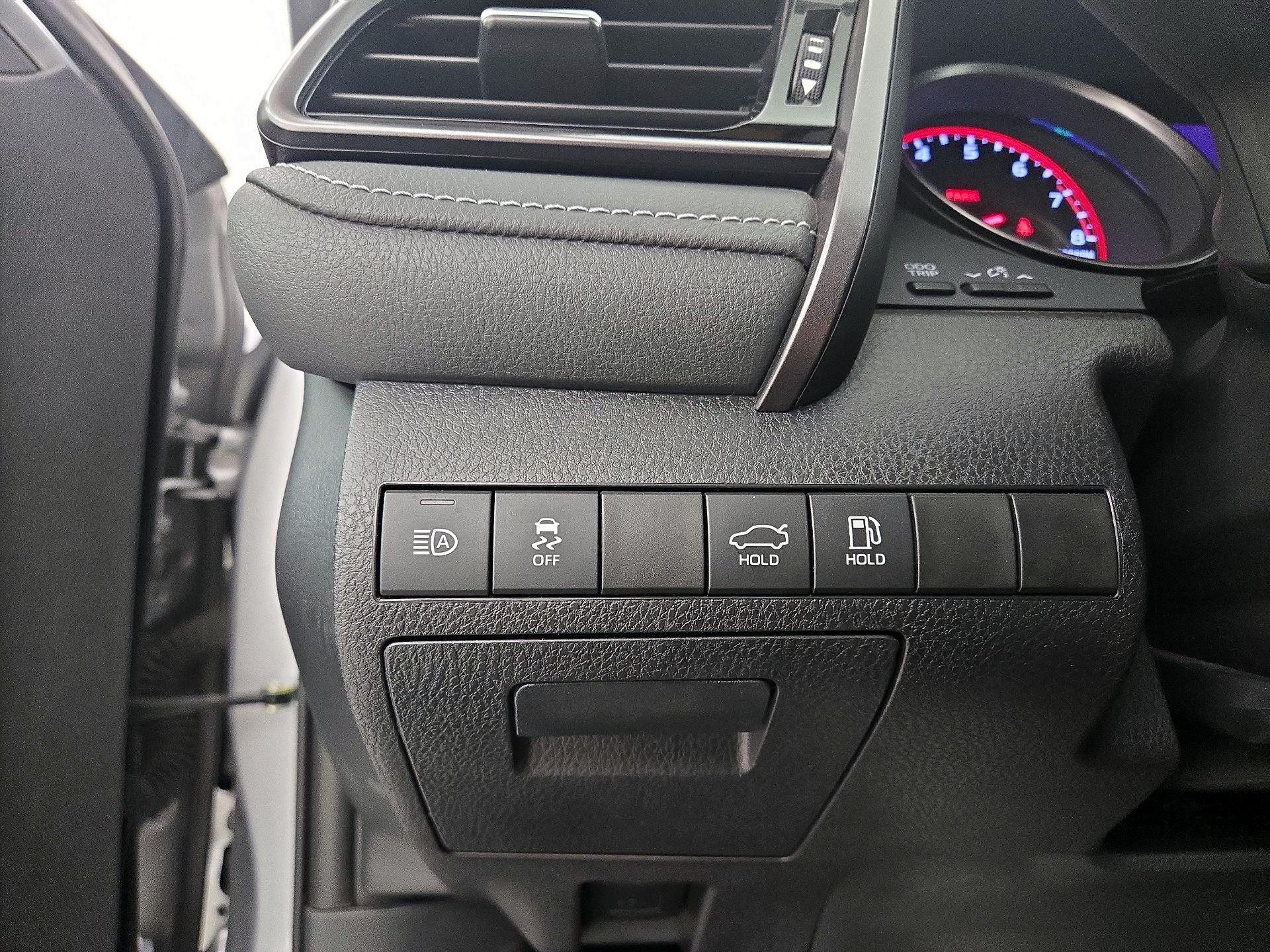 Thumbnail: 2023 Toyota Camry - 13