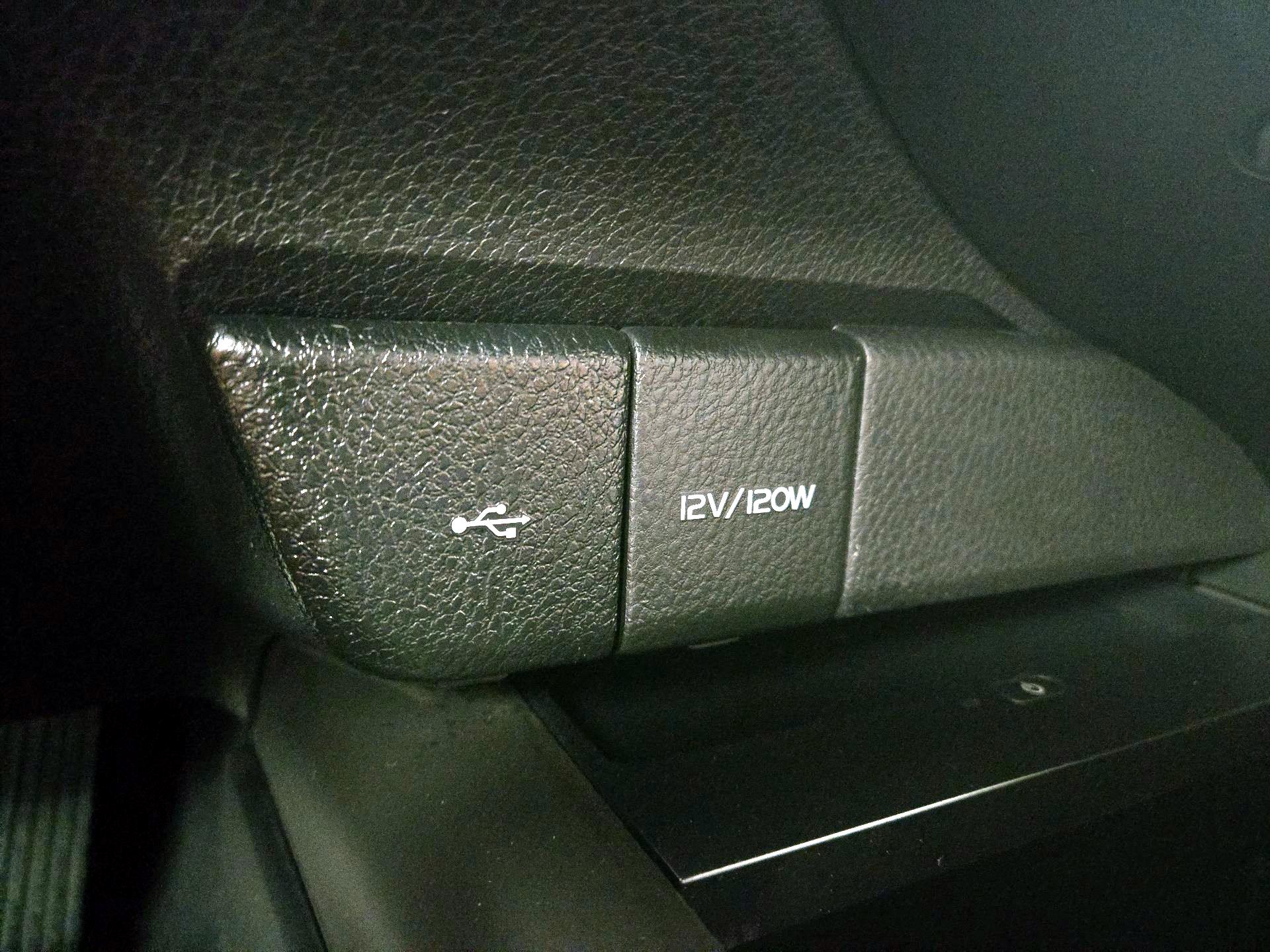 Thumbnail: 2023 Toyota Camry - 18