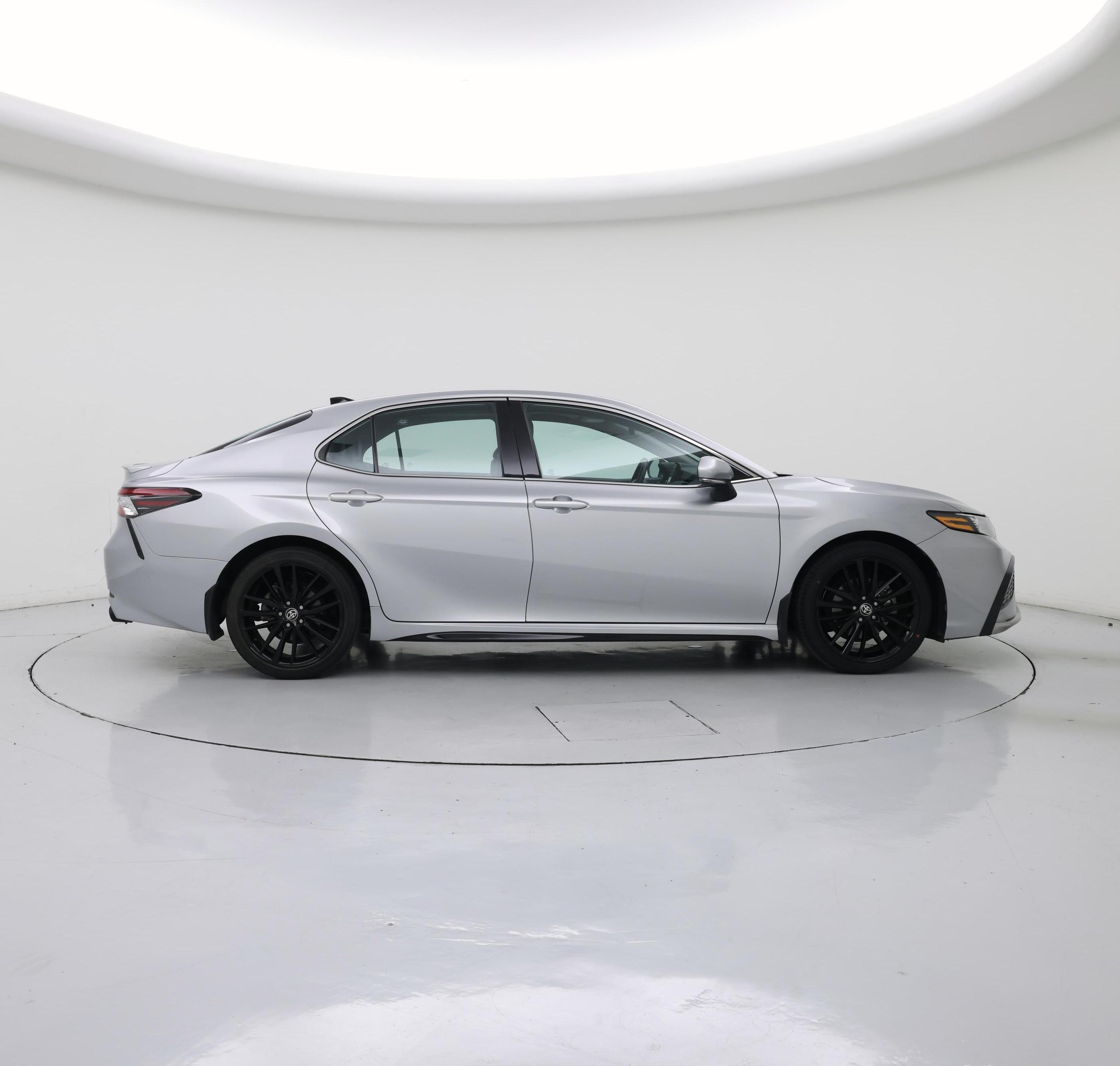 Thumbnail: 2023 Toyota Camry - 7