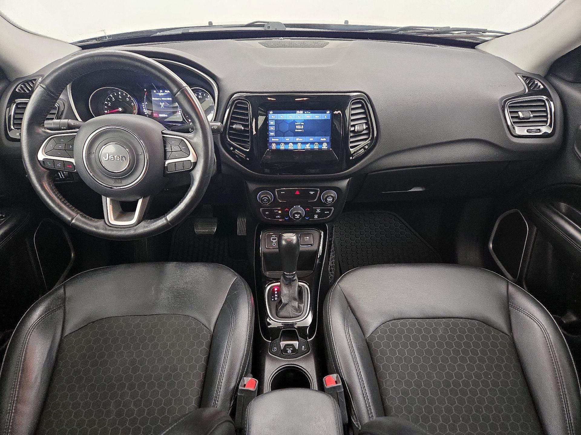 Thumbnail: 2019 Jeep Compass - 9