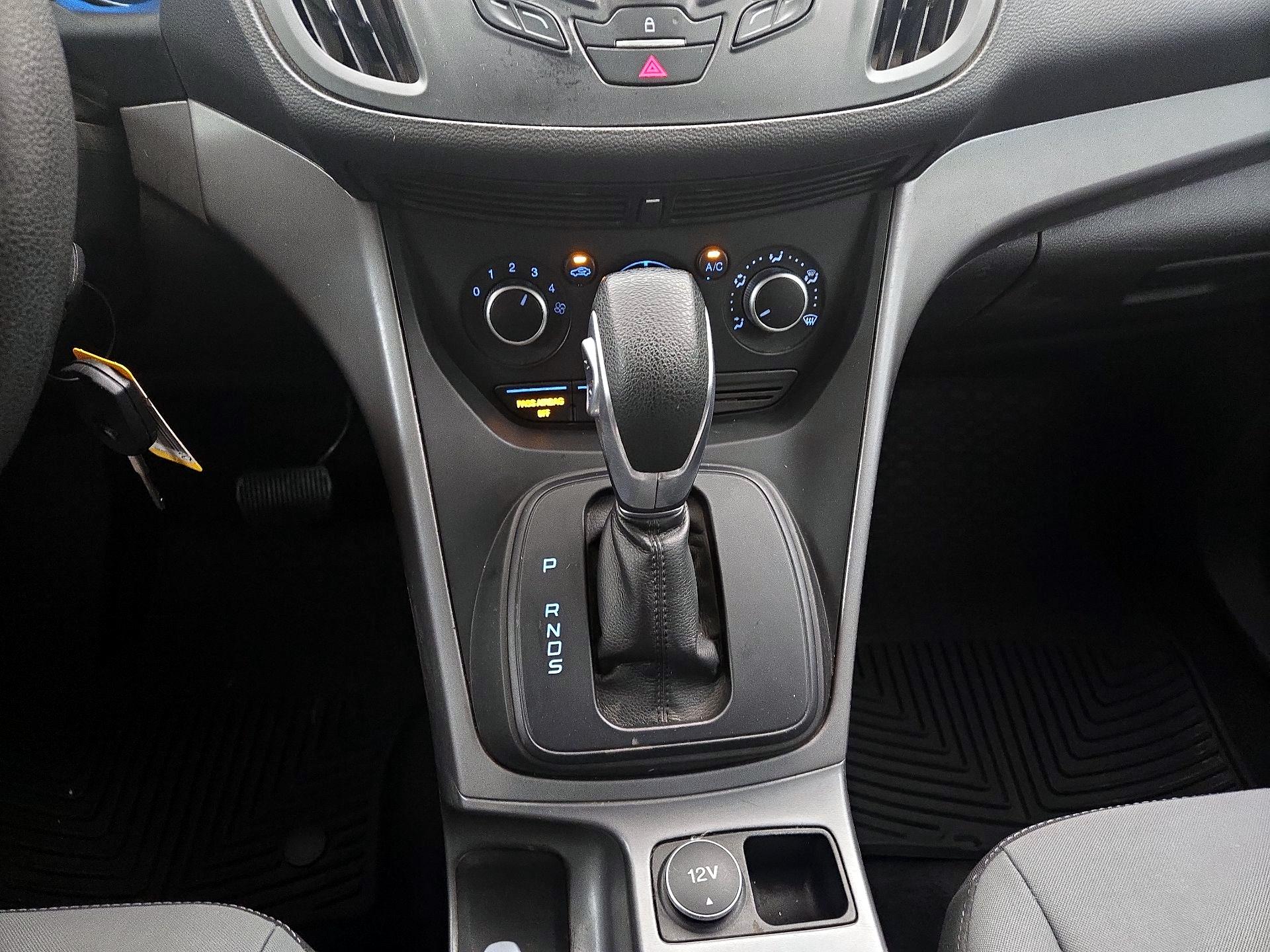 Thumbnail: 2015 Ford Escape - 17