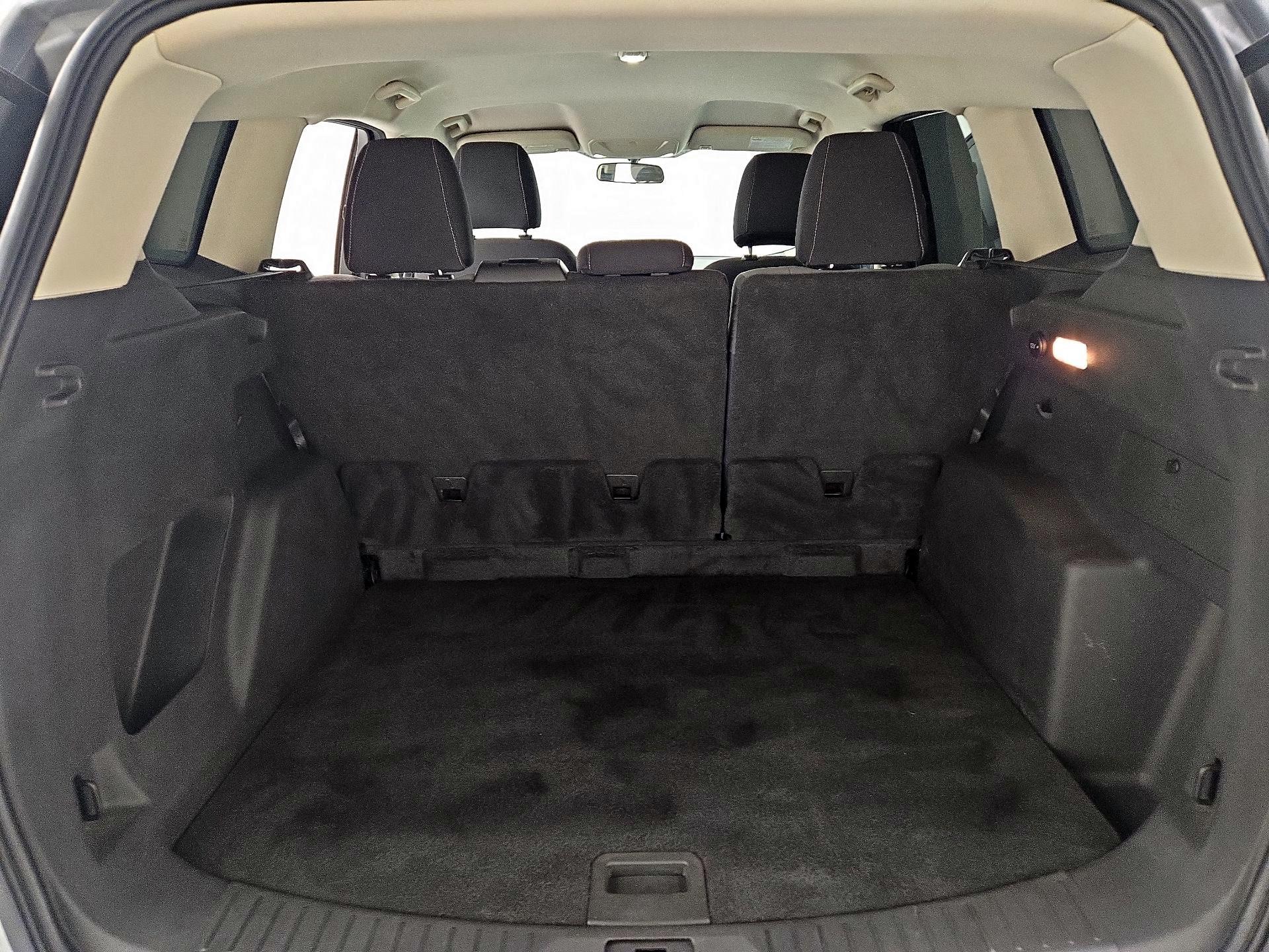 Thumbnail: 2015 Ford Escape - 20