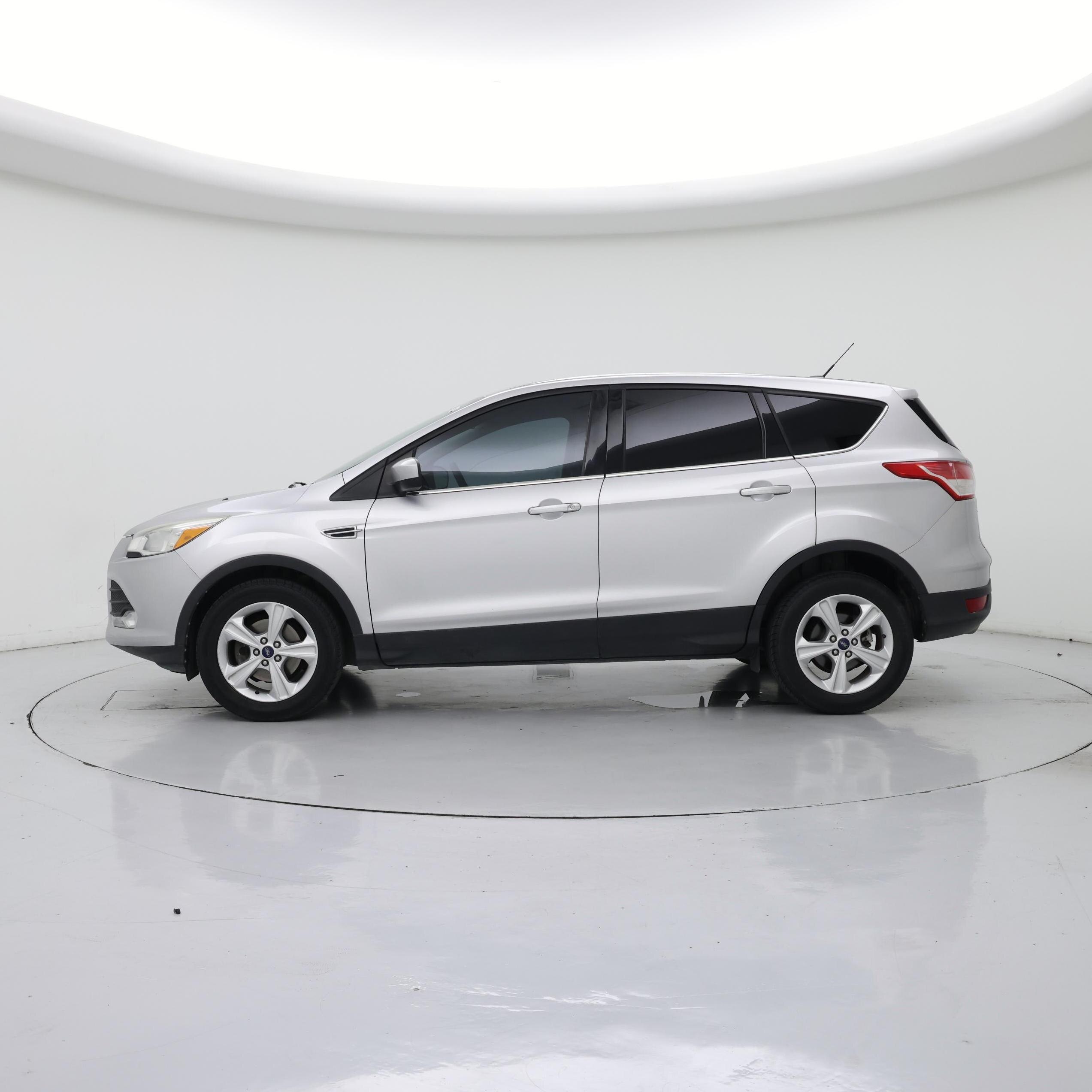 Thumbnail: 2015 Ford Escape - 3