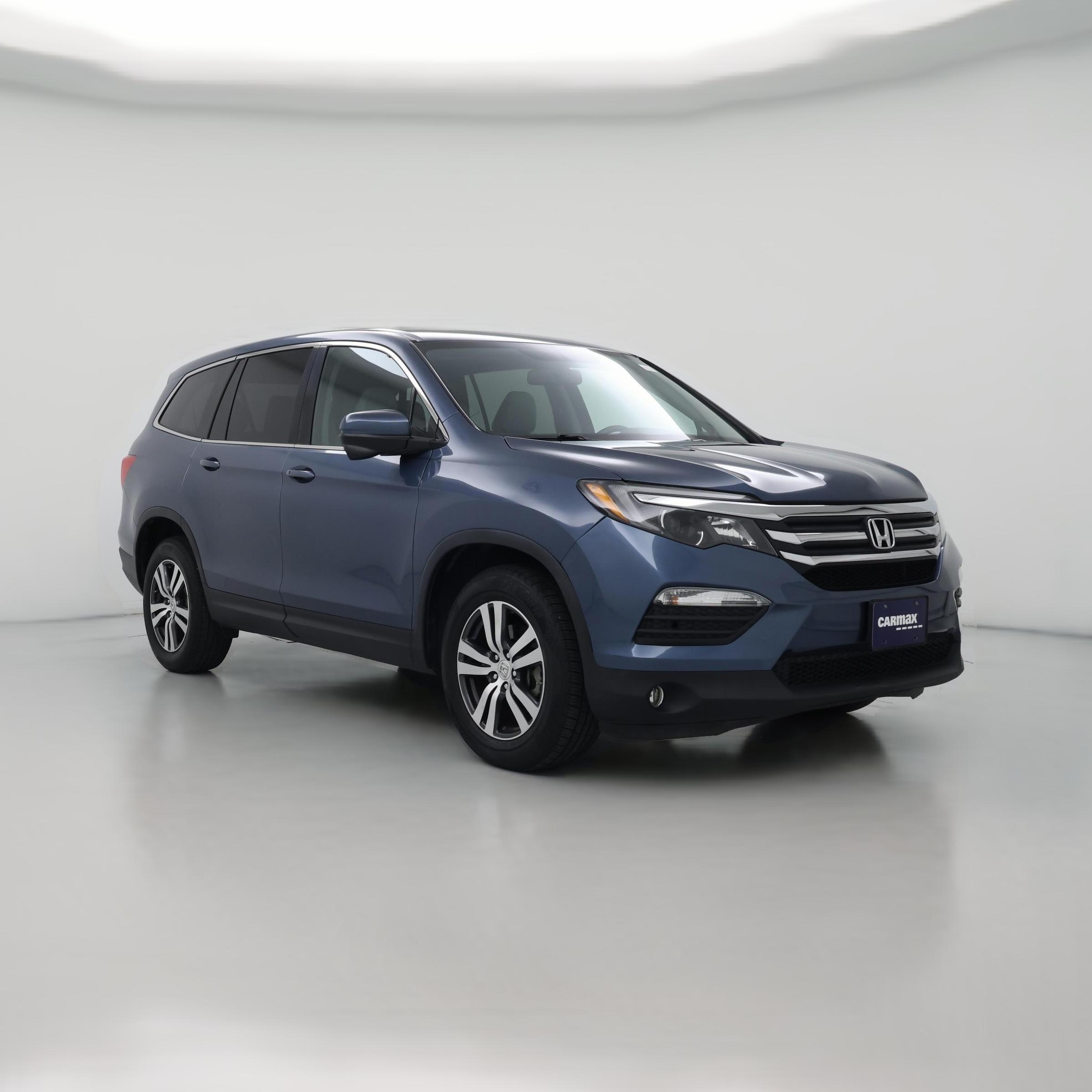 Thumbnail: 2017 Honda Pilot - 1
